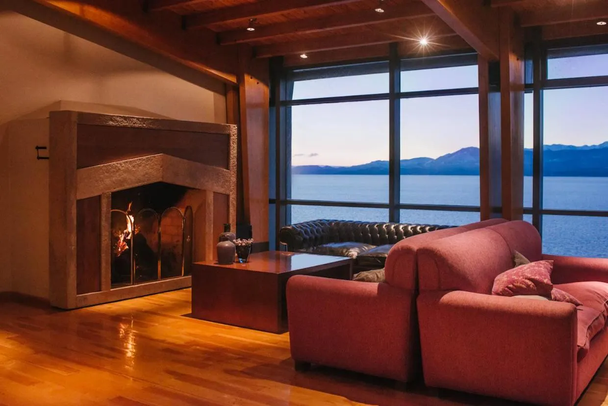 Alma Del Lago Suites & Spa