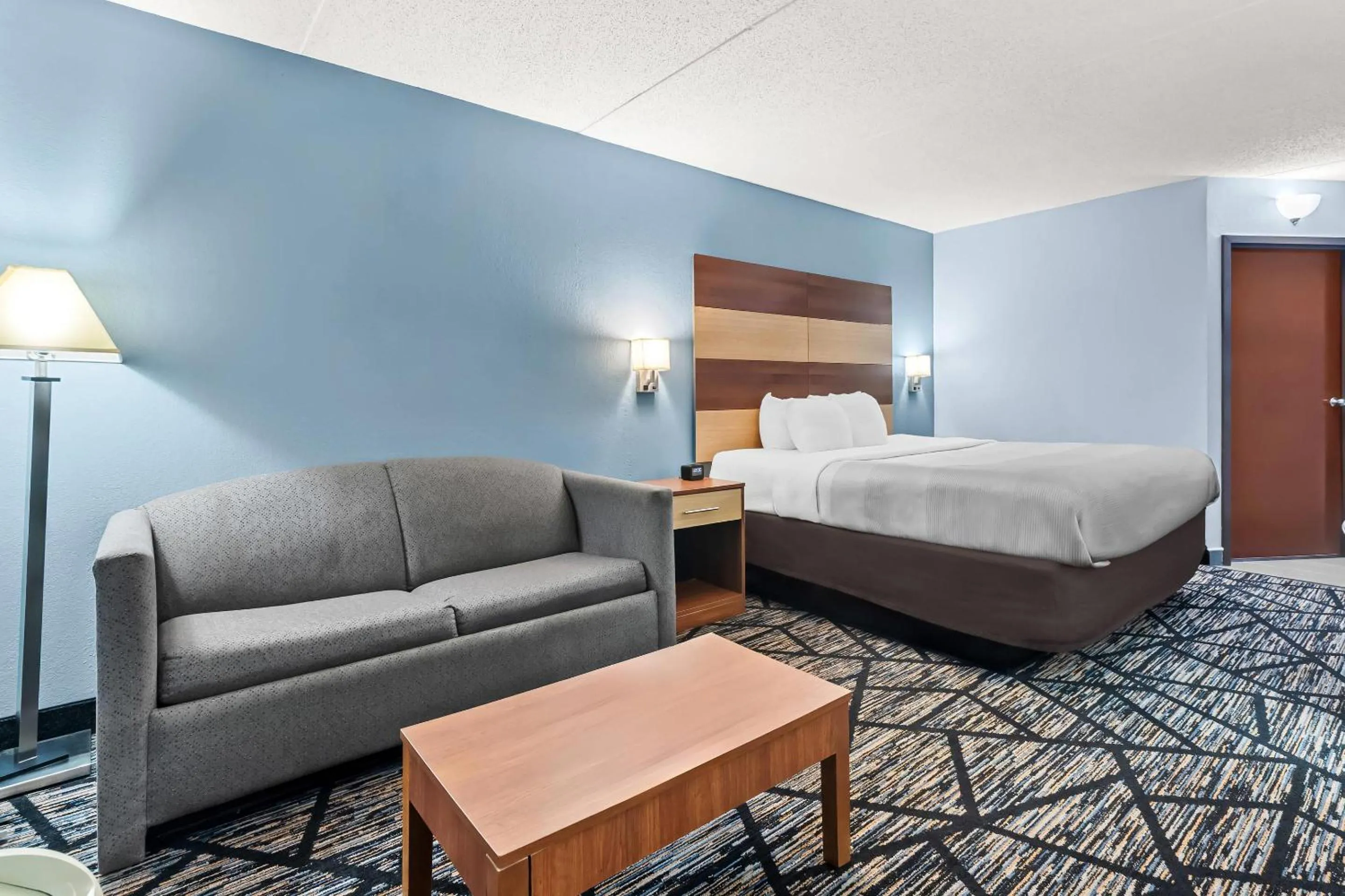 Bedroom, Bed in Quality Inn Hixson-Chattanooga