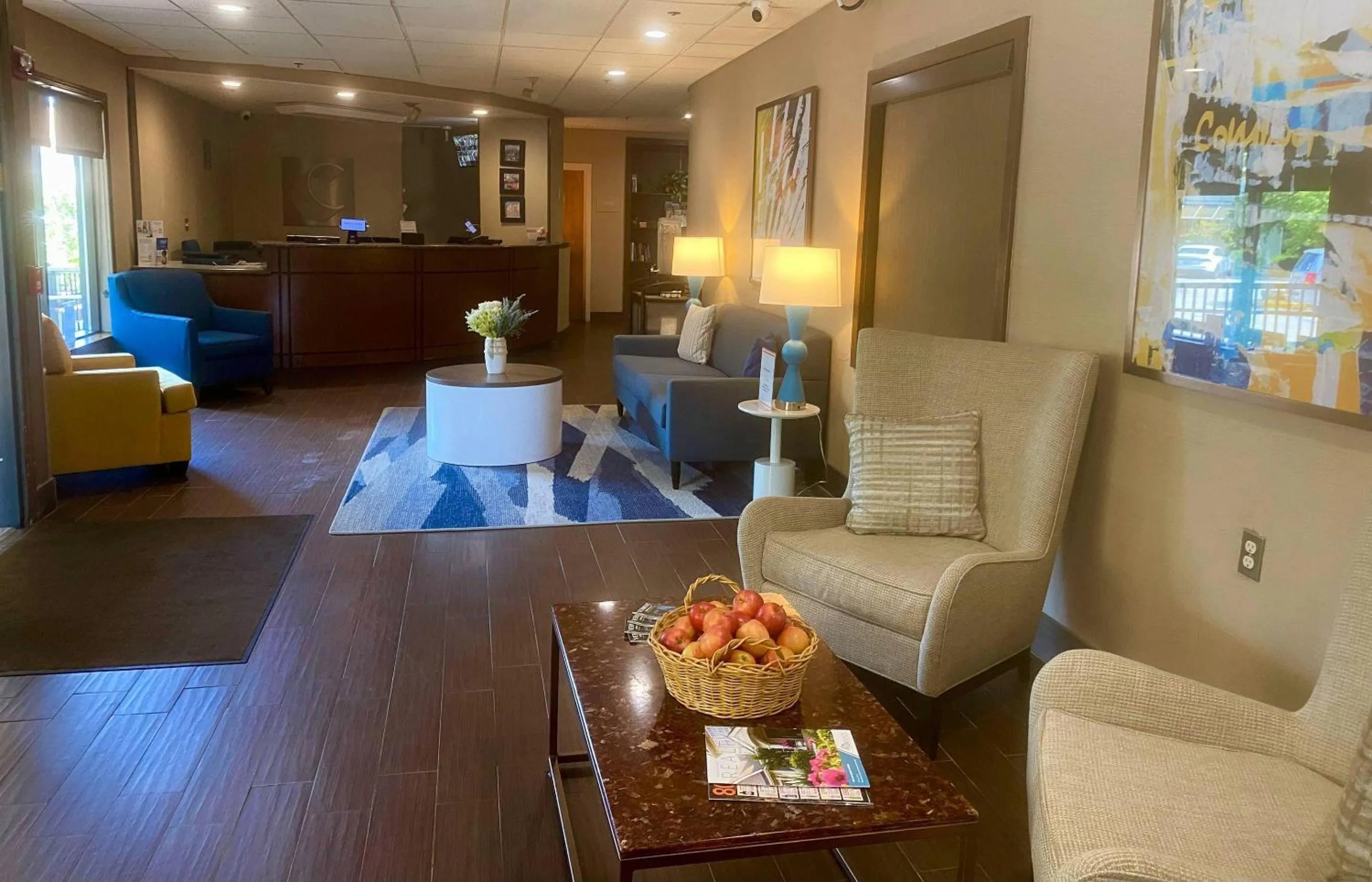 Lobby or reception in Comfort Inn Rutland - Killington