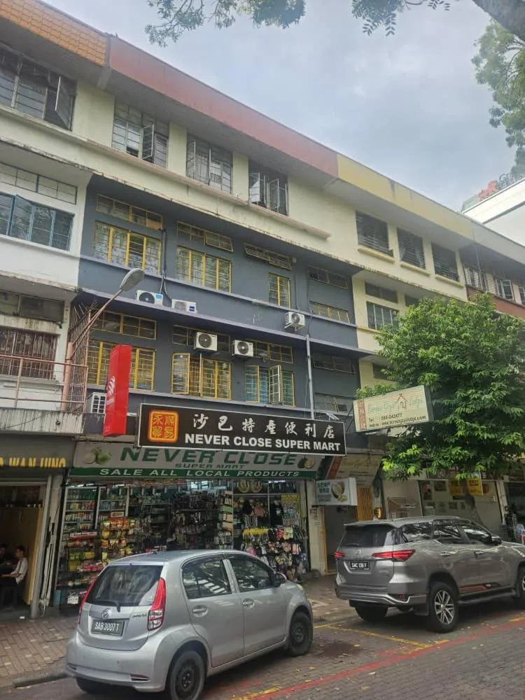 Property building in Borneo Gaya Lodge