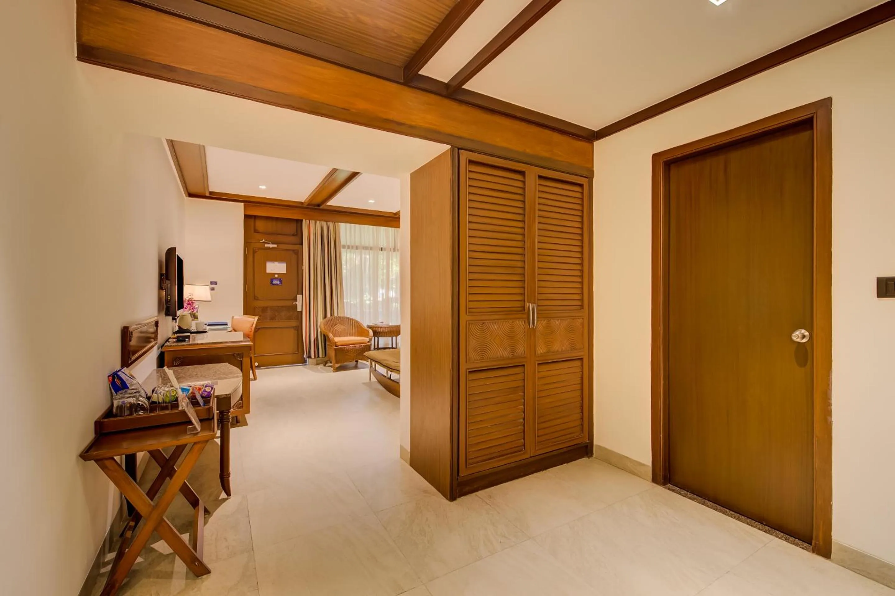 Coffee/tea facilities in Radisson Blu Resort Temple Bay Mamallapuram