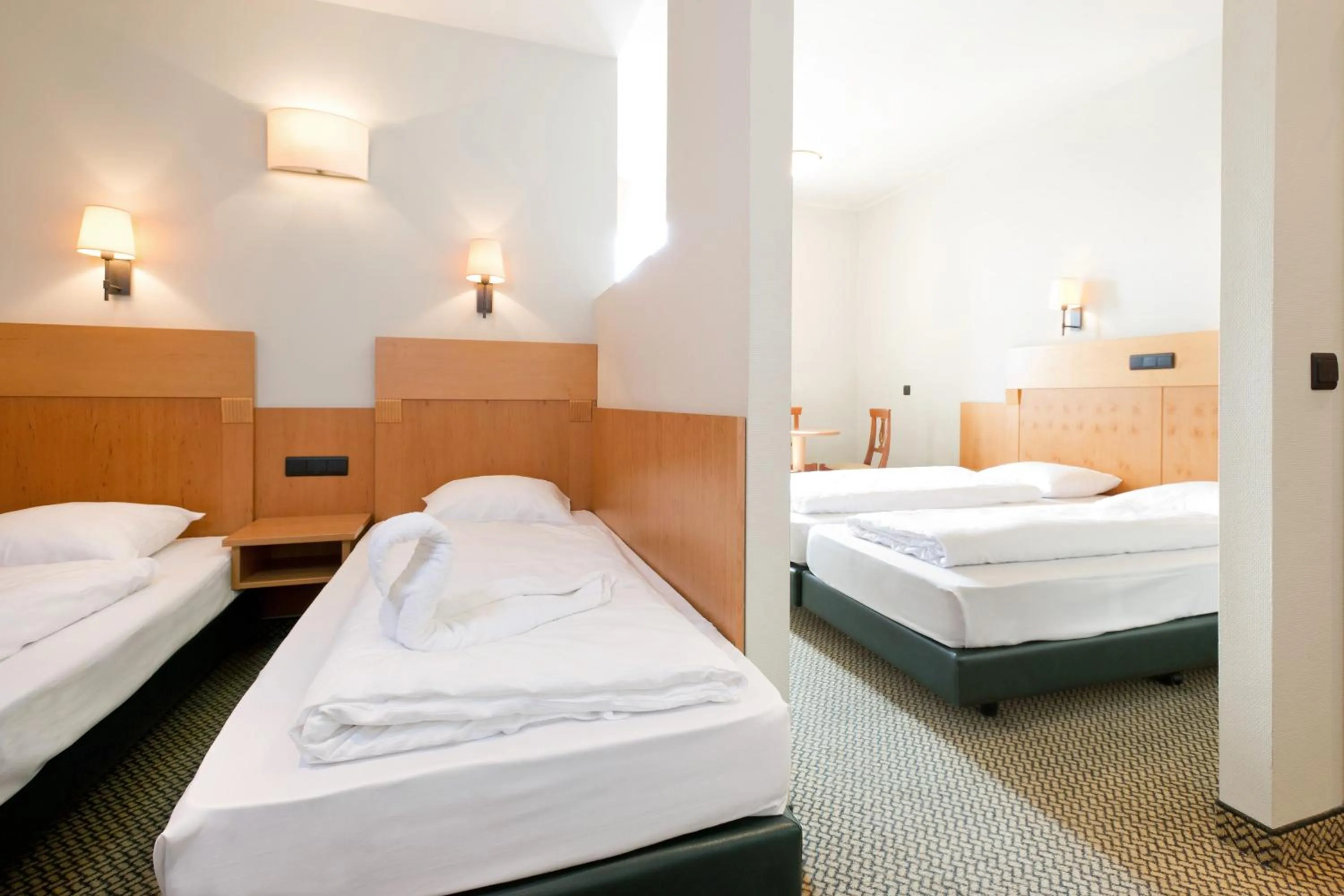 Bedroom, Bed in a&o Antwerpen Centraal