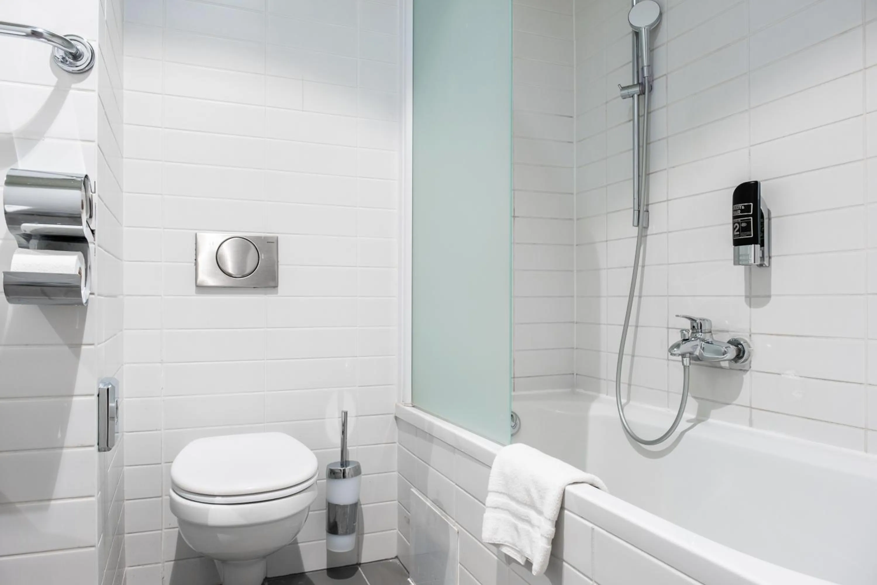 Bathroom in a&o Antwerpen Centraal