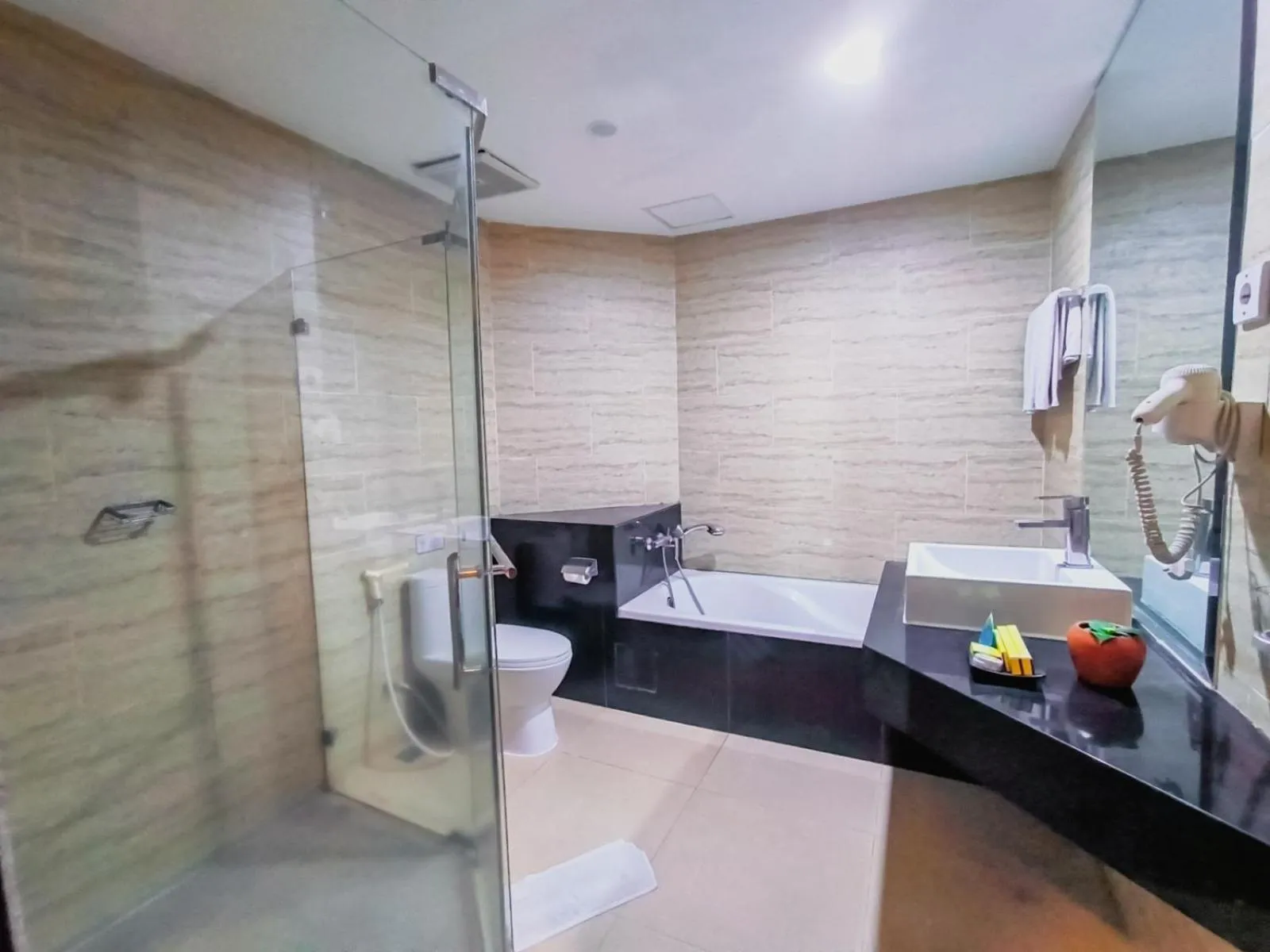 Hermes Palace Hotel Medan