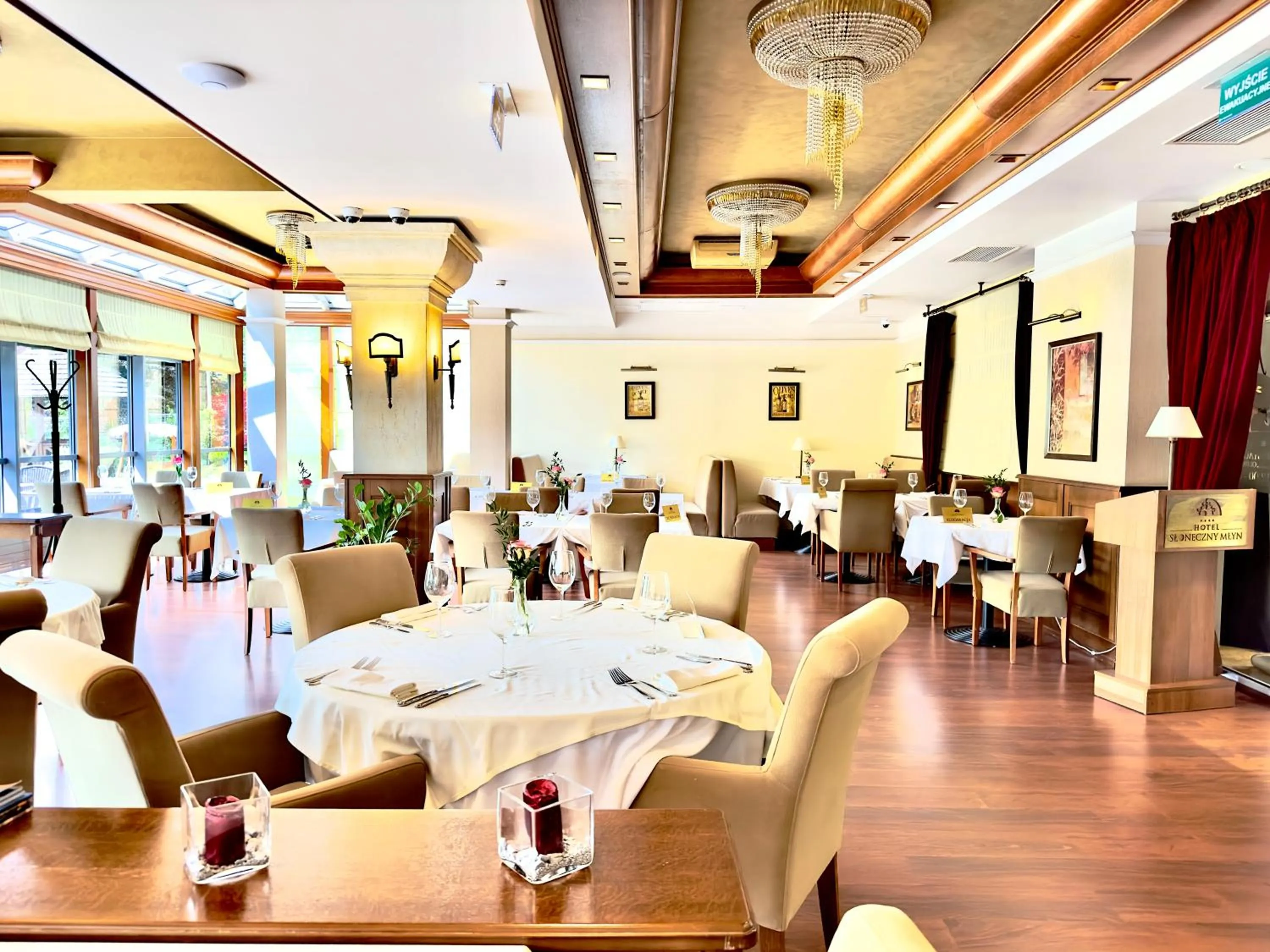 Restaurant/places to eat in Hotel Słoneczny Młyn