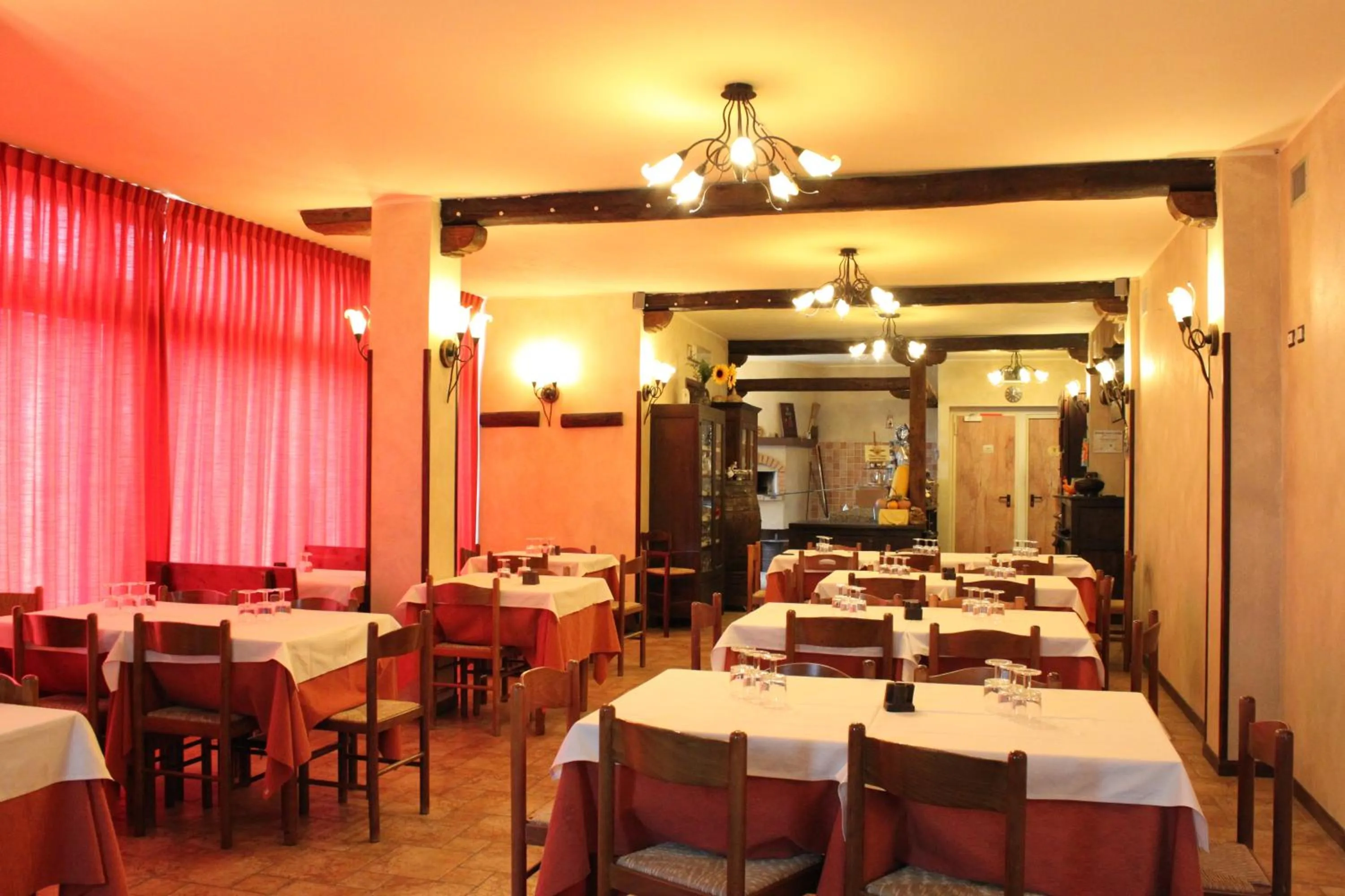 Restaurant/places to eat in Hotel Sette E Mezzo