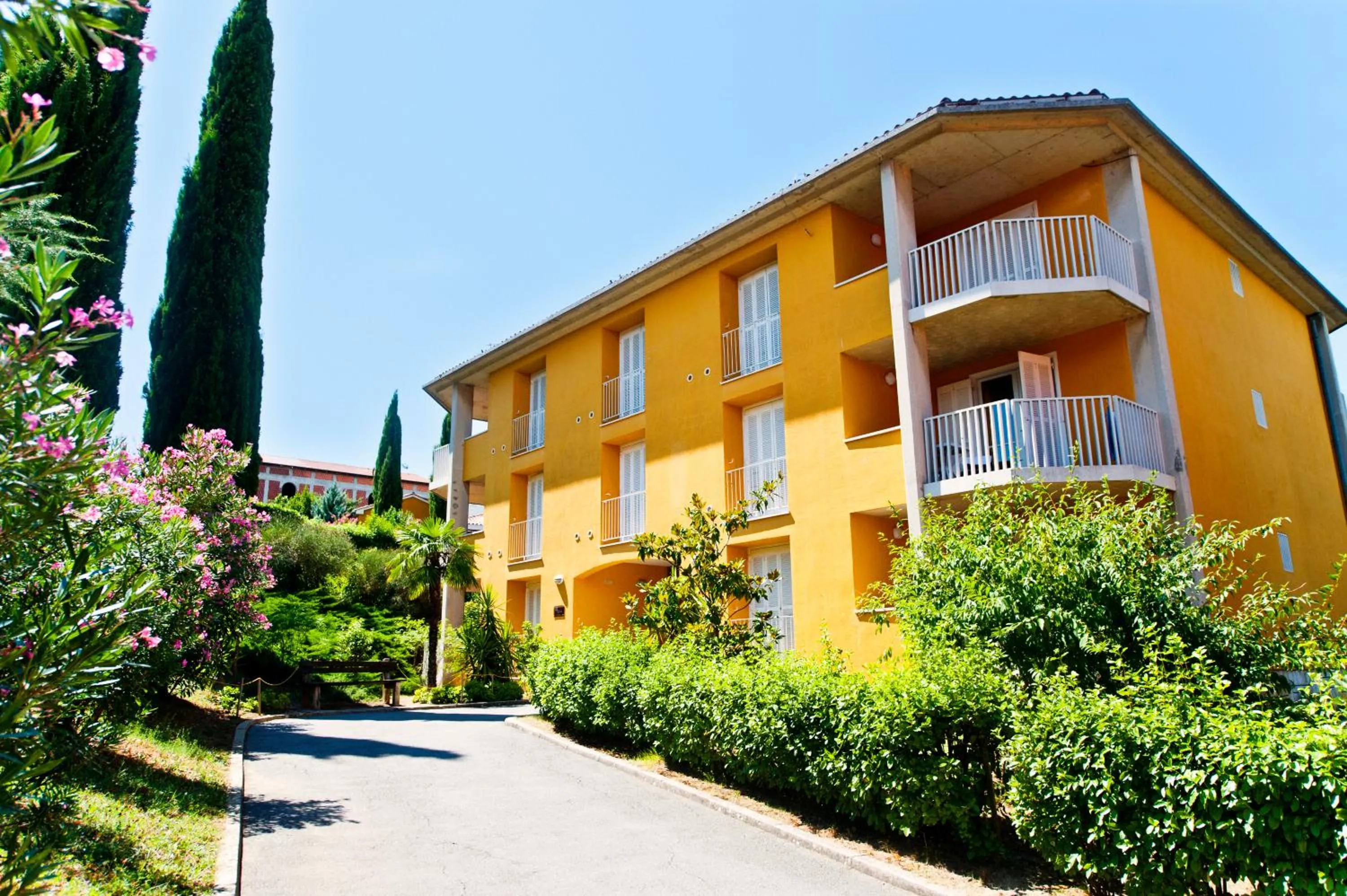 Facade/entrance in Dependences - San Simon Resort