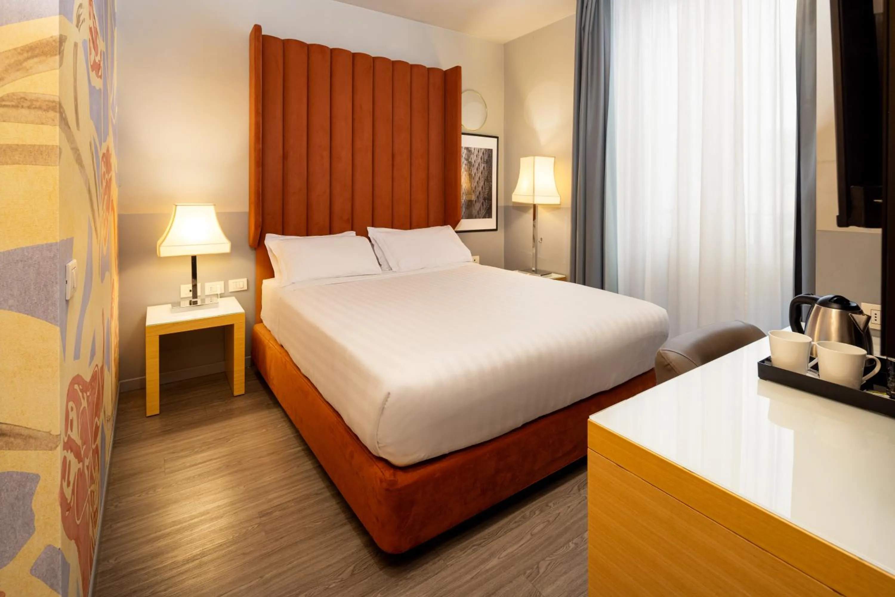 Bed in Holiday Inn Milan Garibaldi Station by IHG