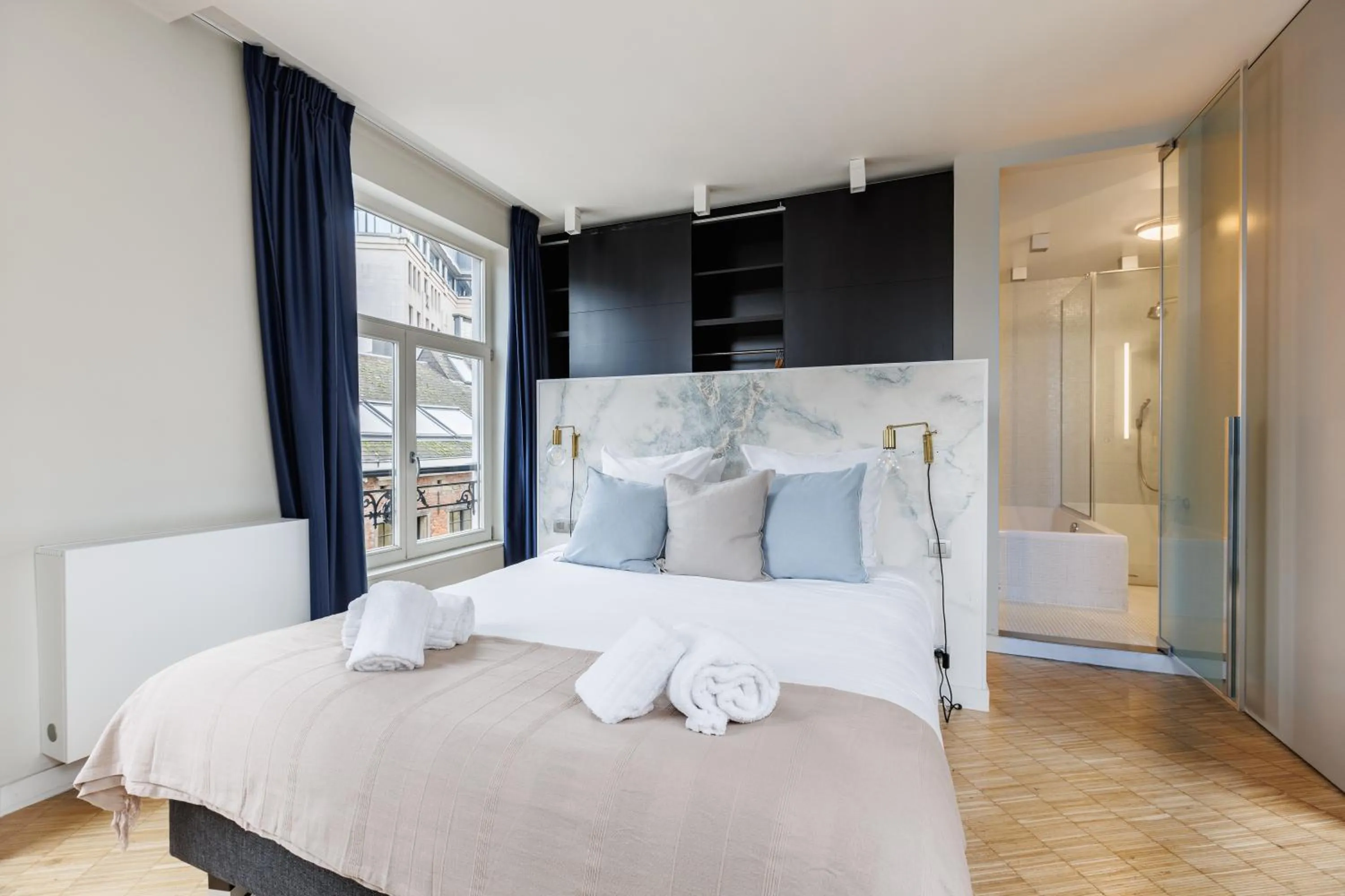 Shower in Sweett - Regence