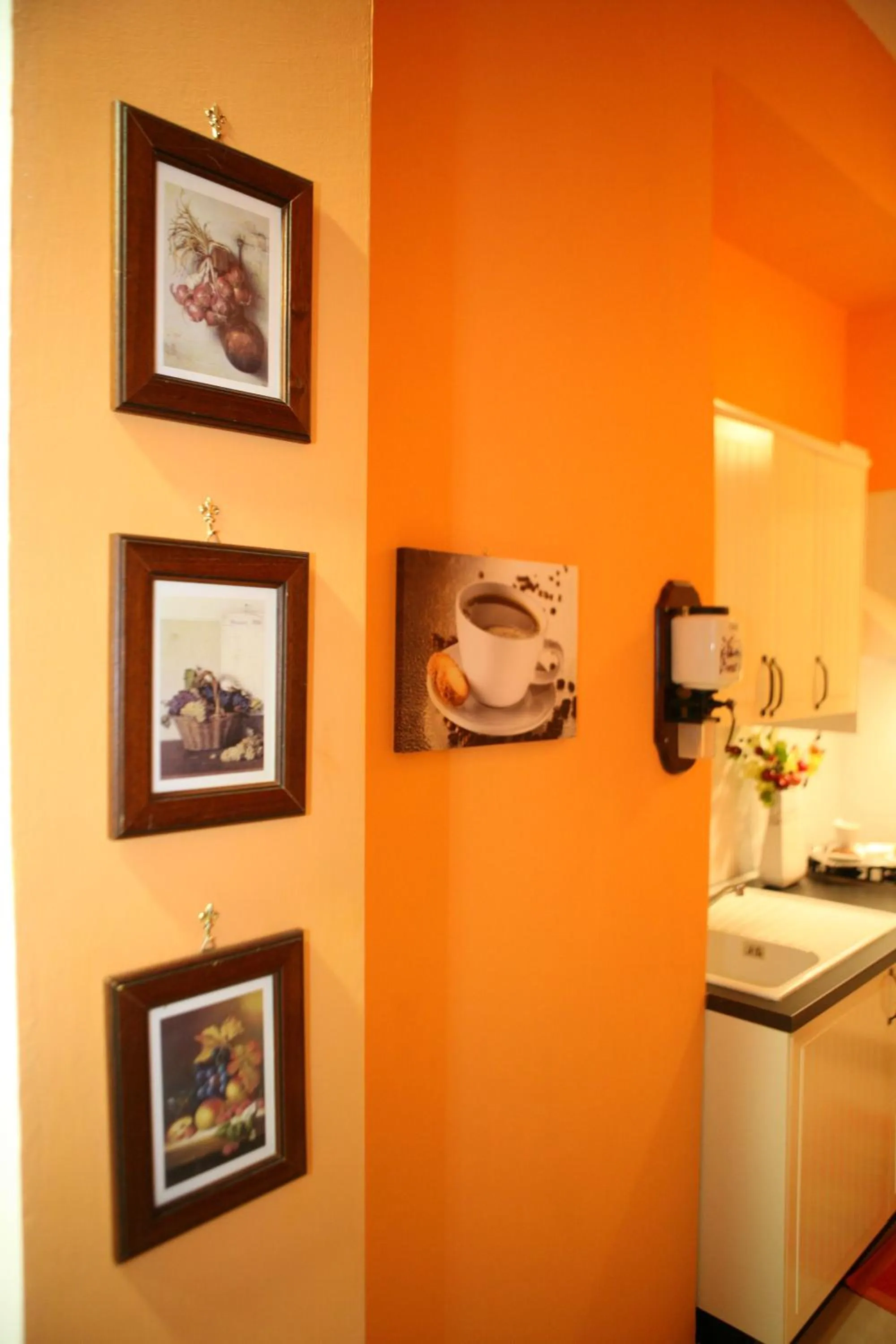 Kitchen or kitchenette in B&B Dolcevita