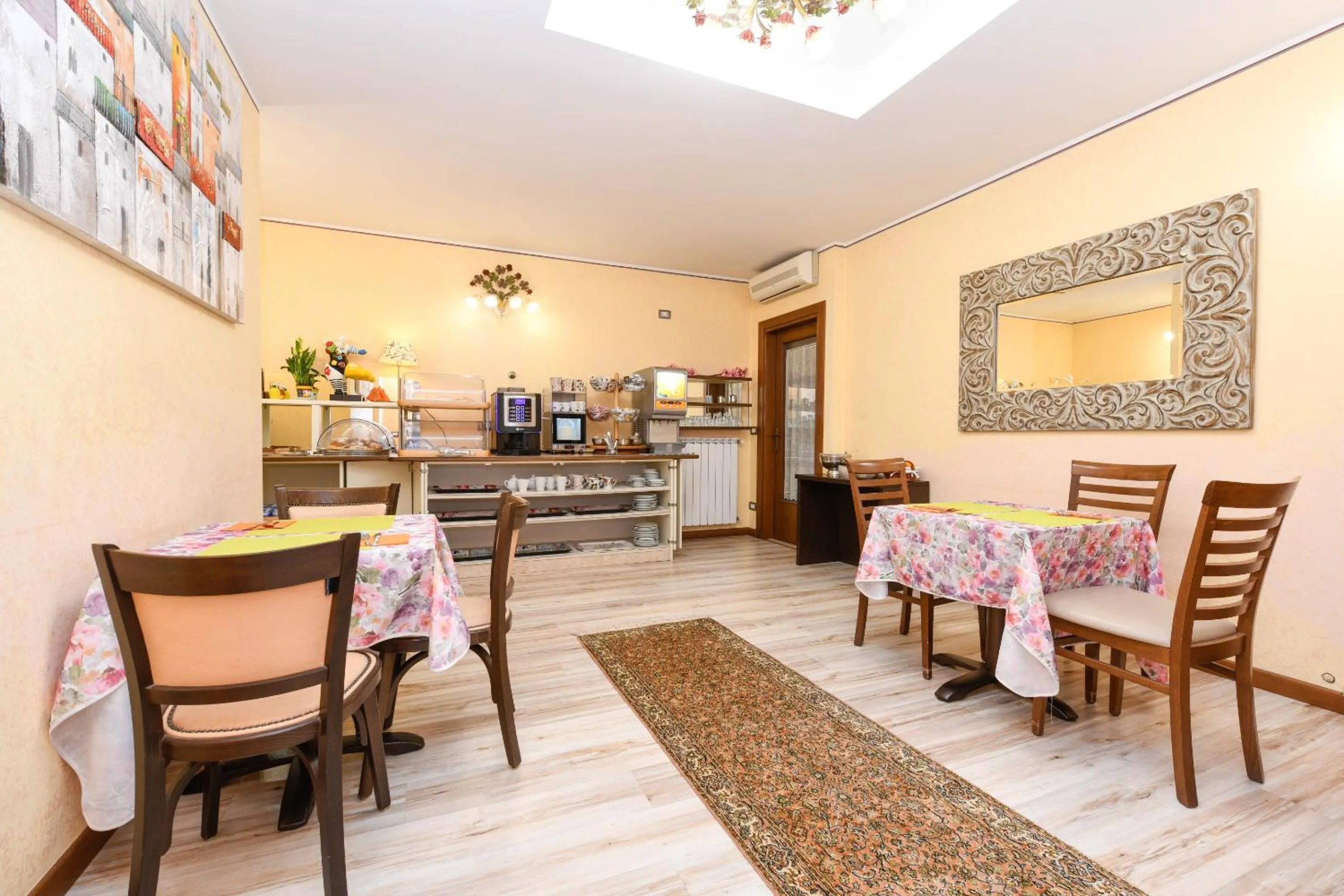 Breakfast in Camere America B&B