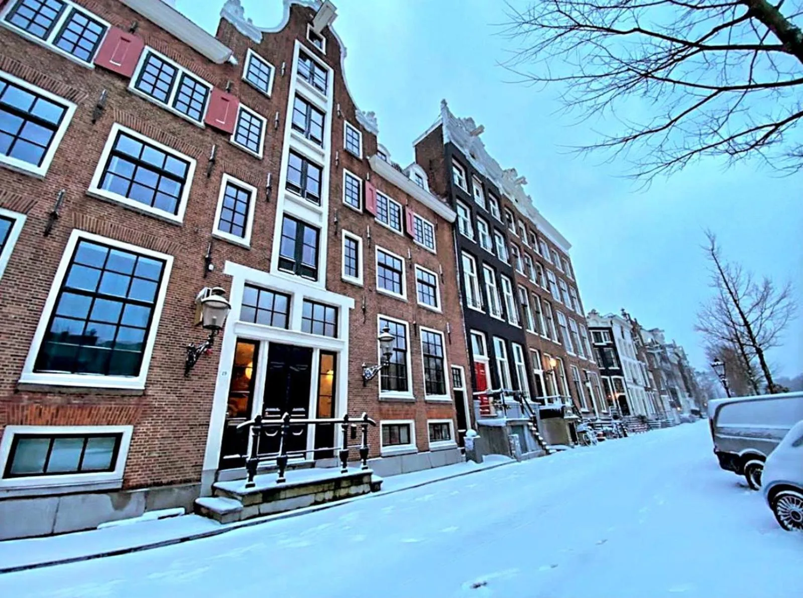 Property building in Hapimag Apartments Amsterdam