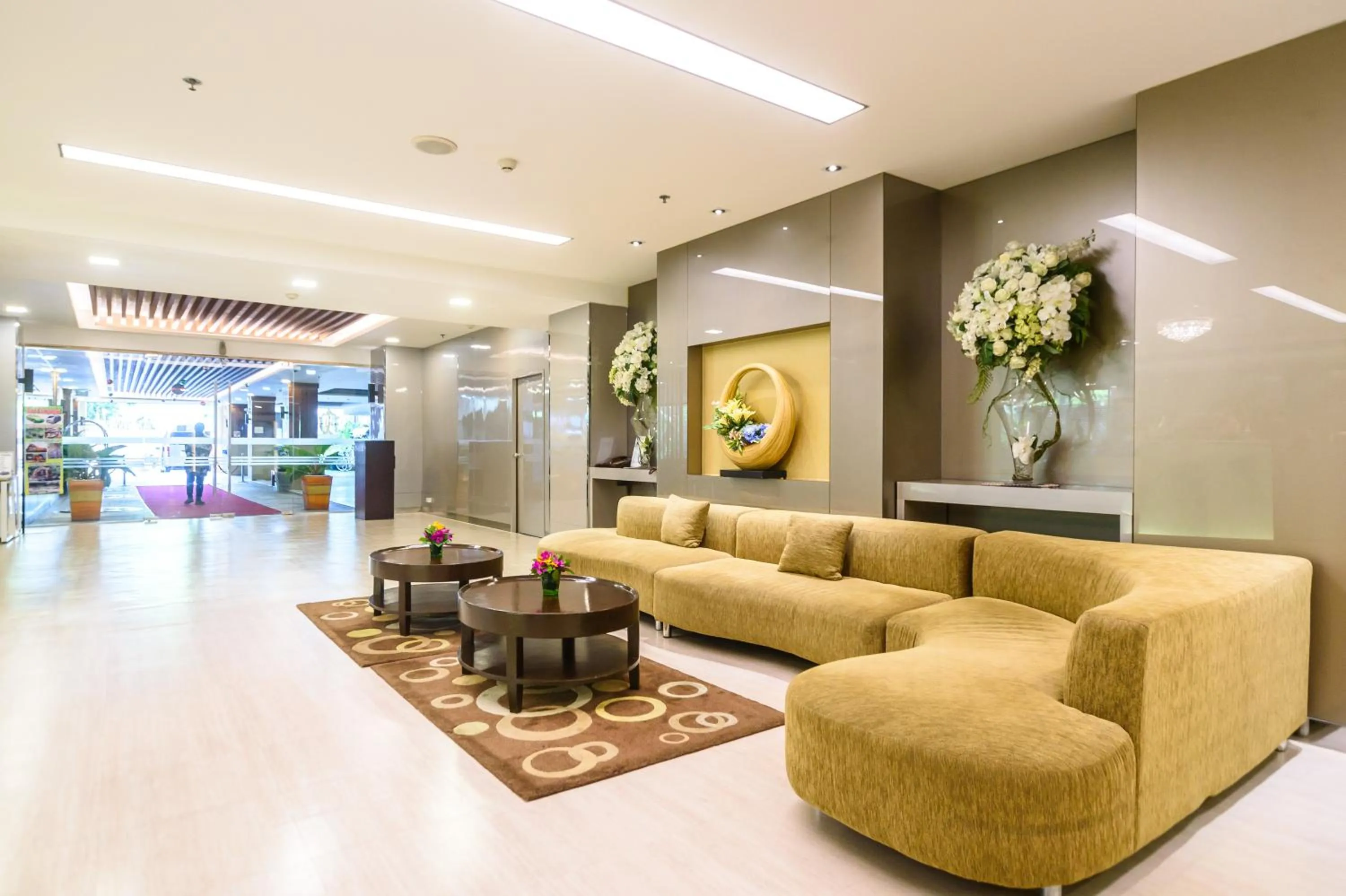 Property building in Lohas Residences Sukhumvit 2