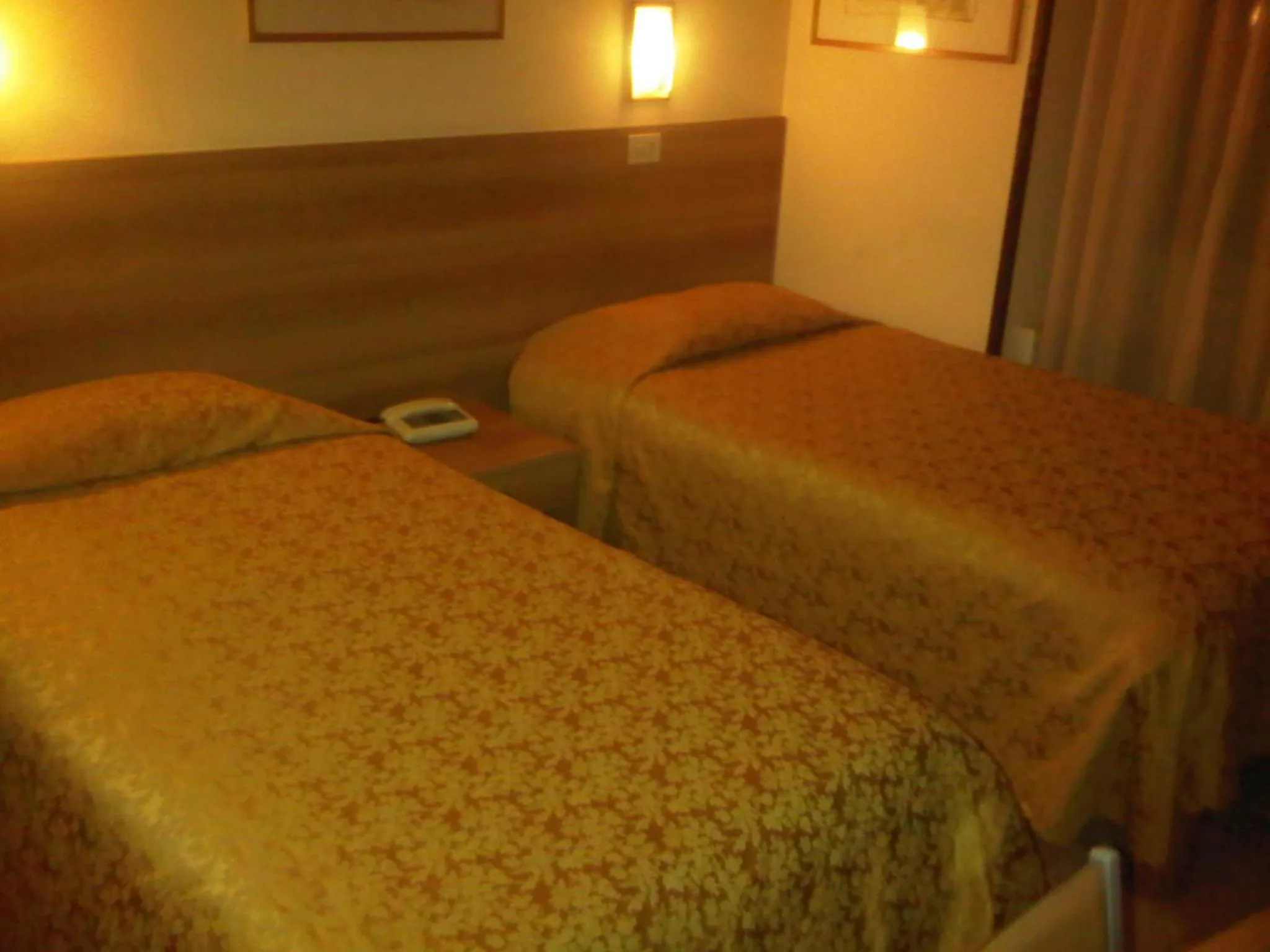 Photo of the whole room, Bed in Hotel Ristorante Alla Botte