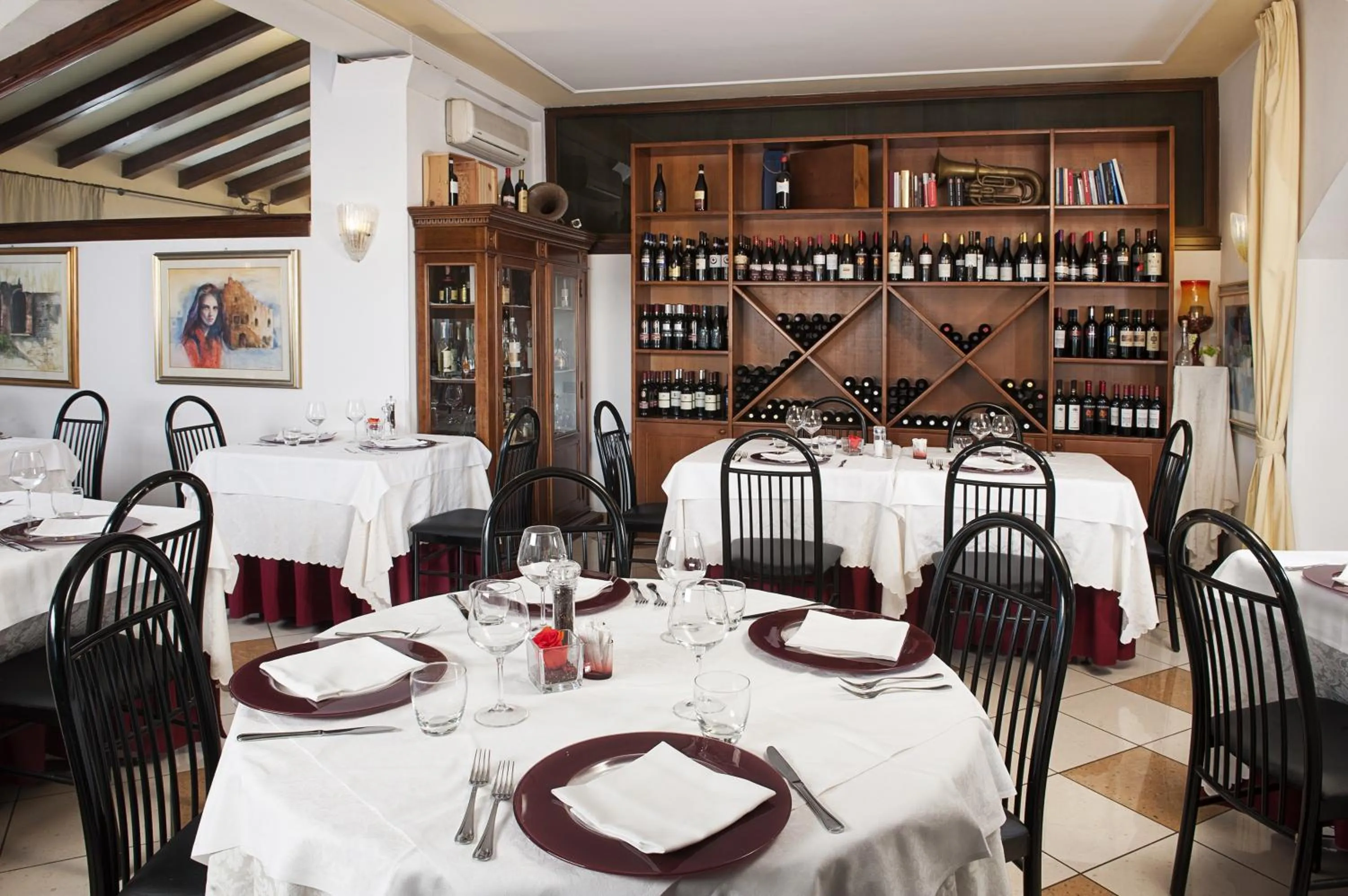Restaurant/places to eat in Hotel Ristorante Alla Botte