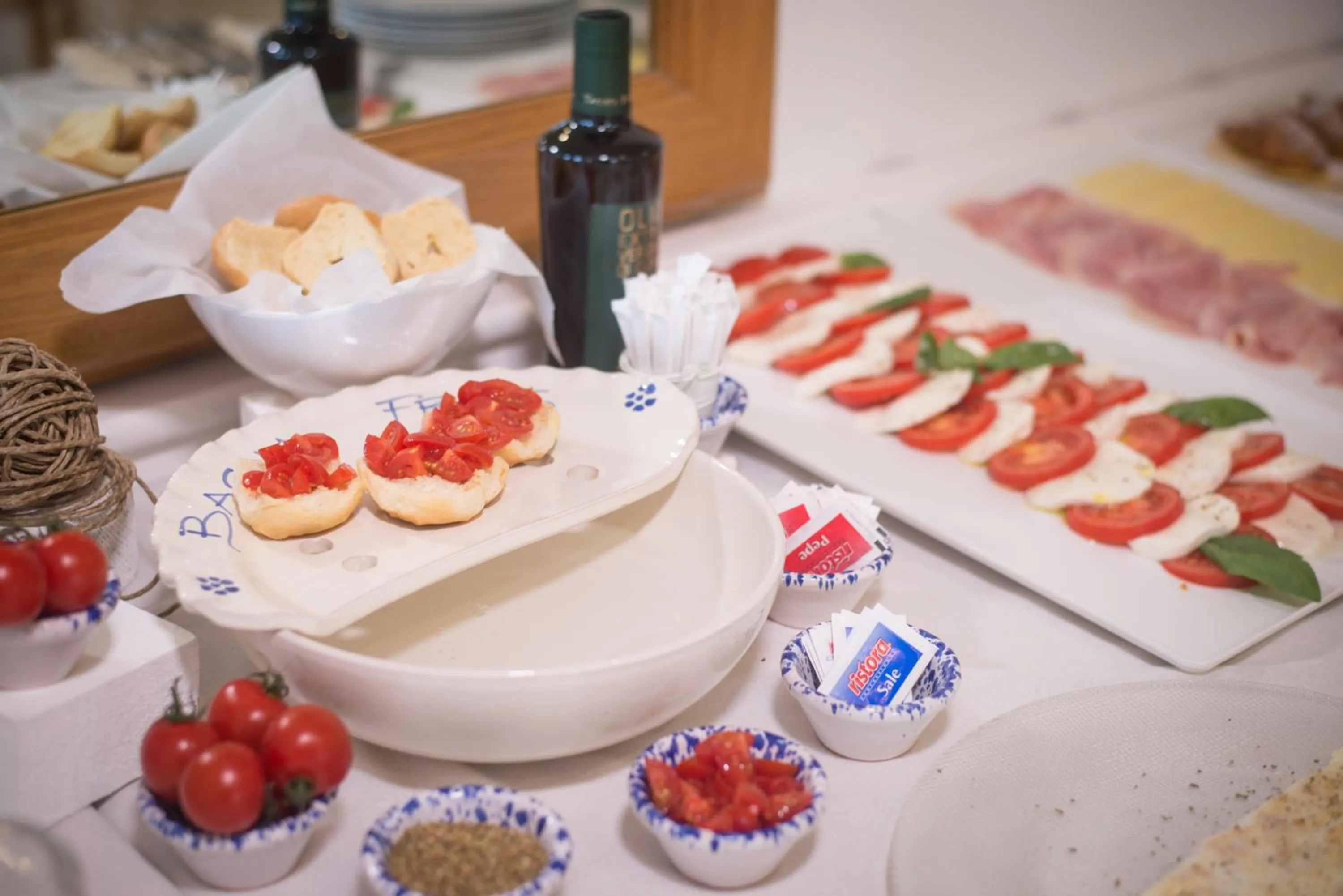 Gatto Bianco Casalabate