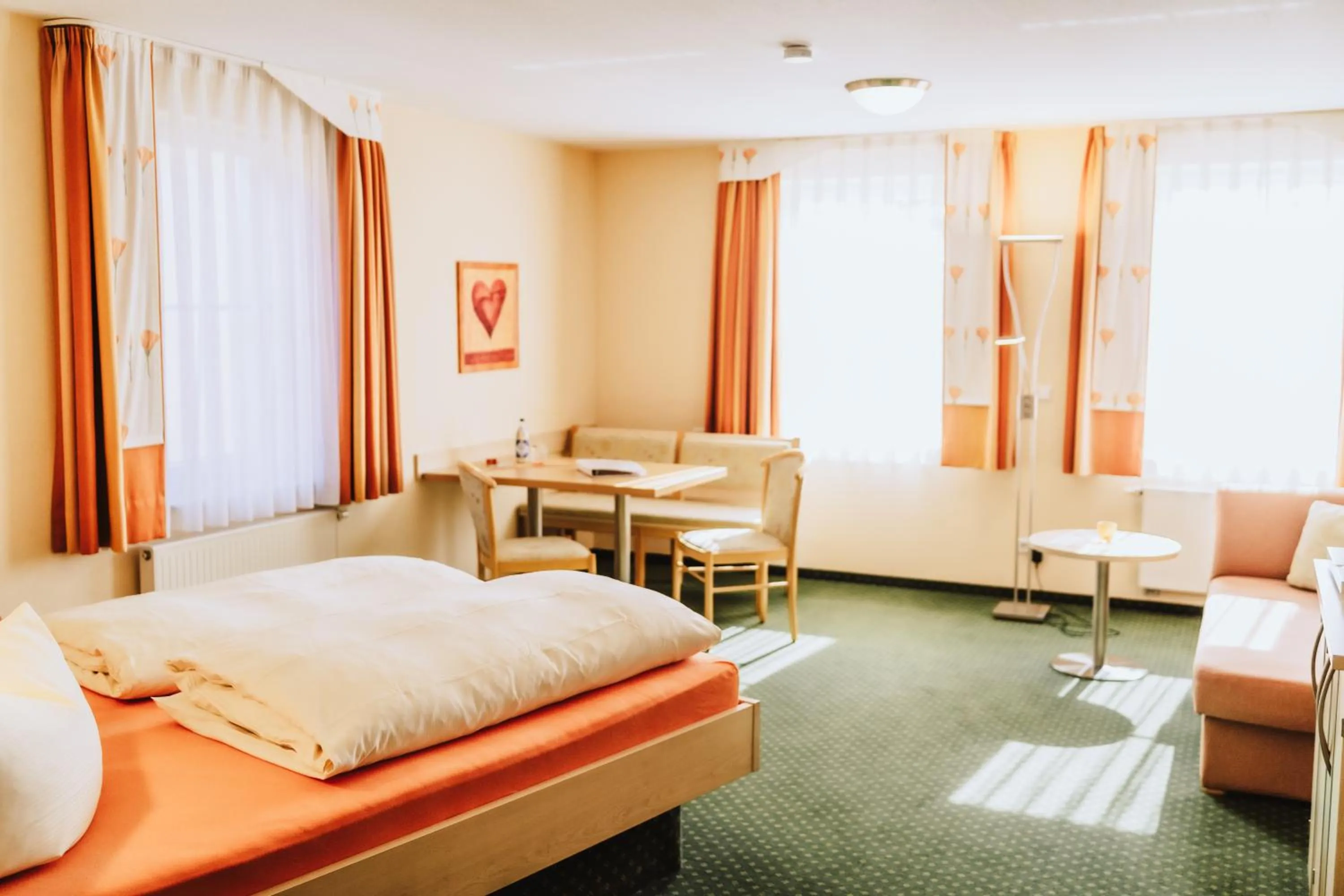 Photo of the whole room, Bed in Köhlers Krone