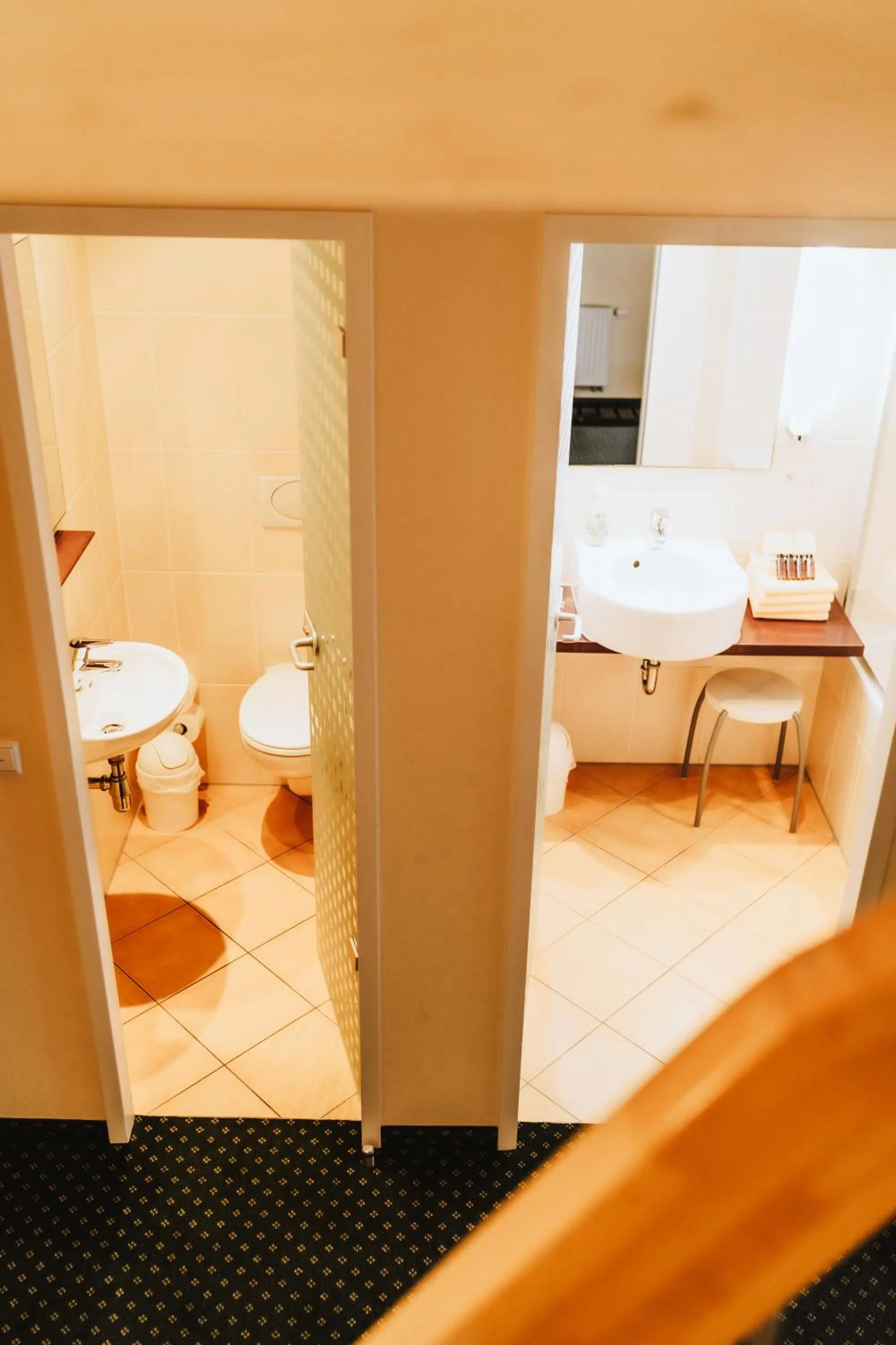 Toilet, Bed in Köhlers Krone