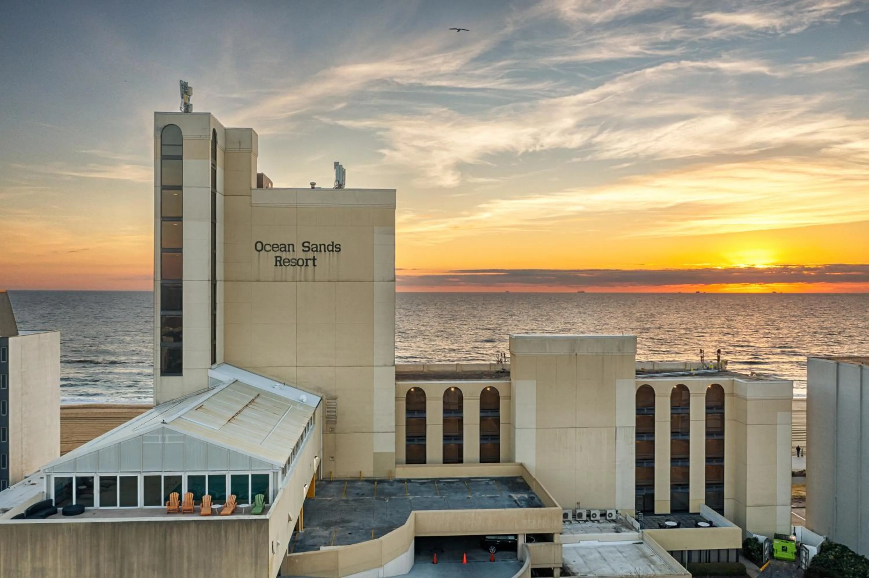Sea view in Ocean Sands Resort, Oceanfront, Virginia Beach by Vacatia