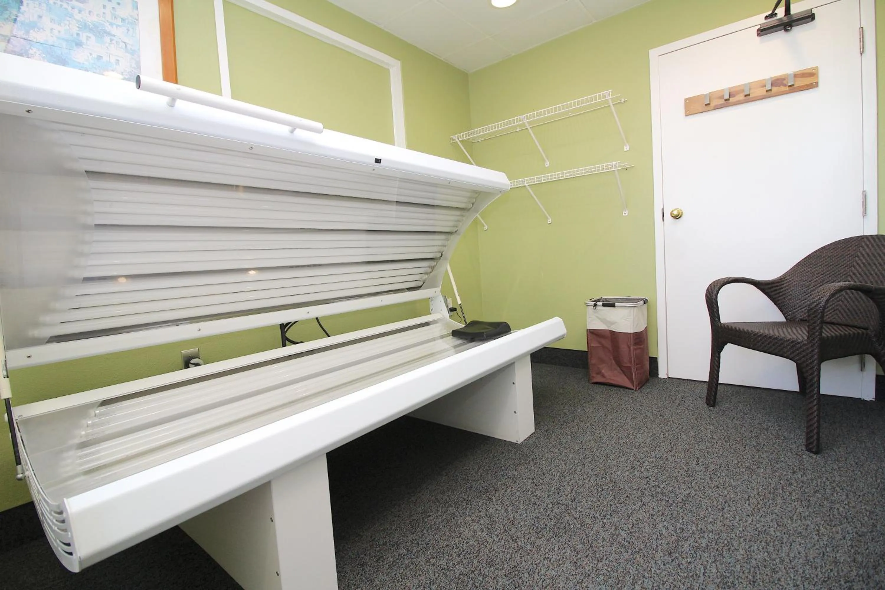 Solarium in Ocean Sands Resort, Oceanfront, Virginia Beach by Vacatia