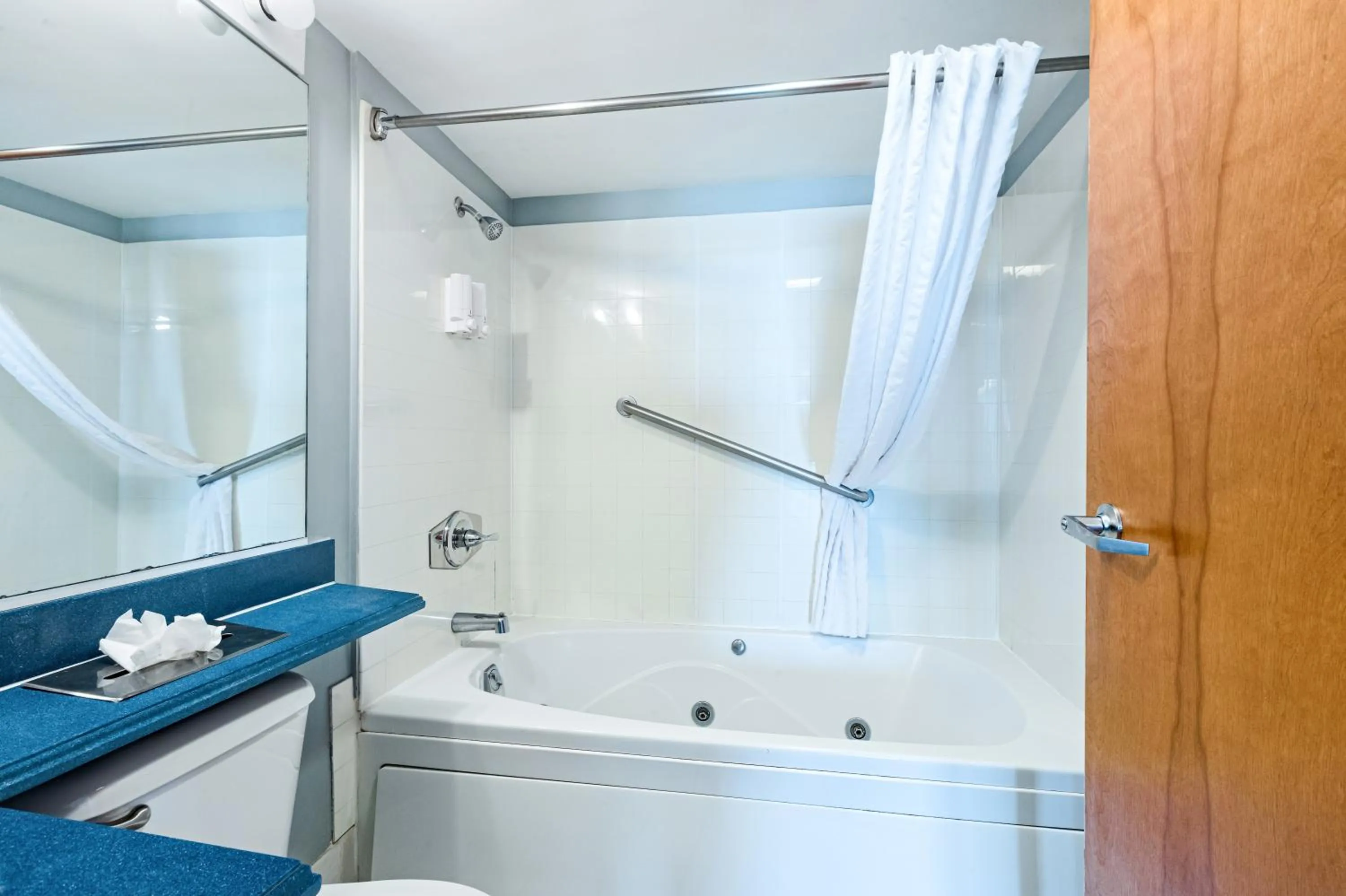 Bathroom in Ocean Sands Resort, Oceanfront, Virginia Beach by Vacatia