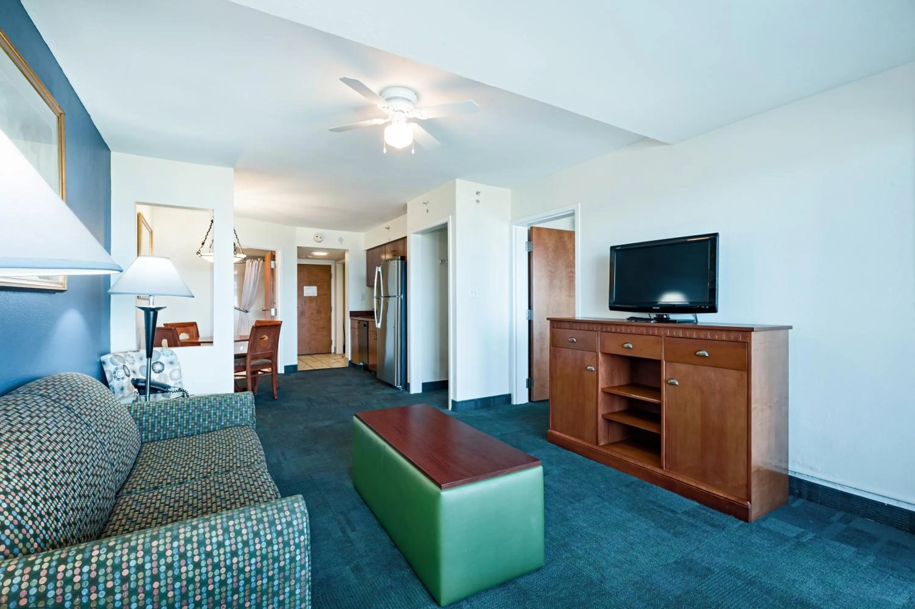 TV and multimedia in Ocean Sands Resort, Oceanfront, Virginia Beach by Vacatia