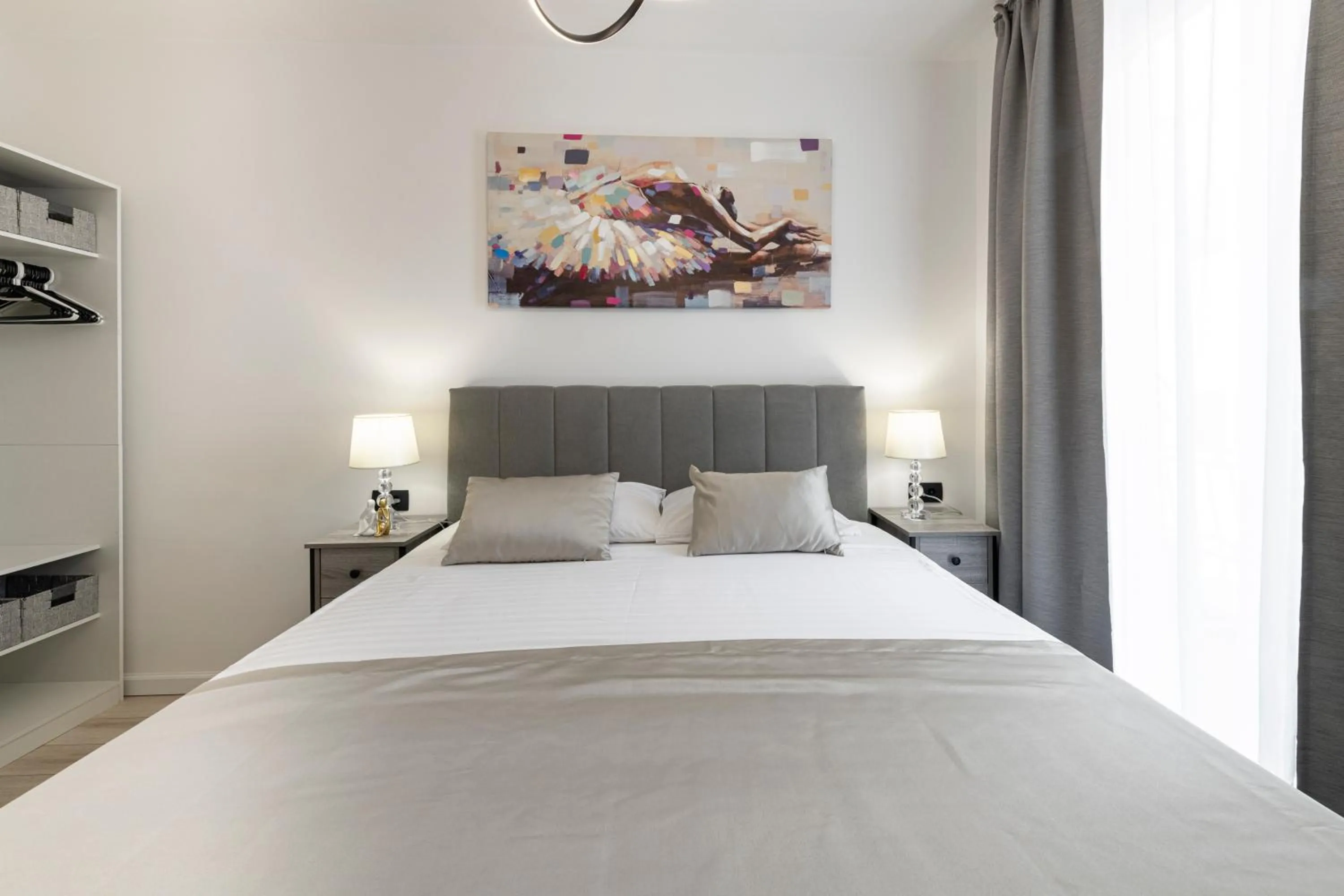 Bedroom, Bed in Cozy Corner 49