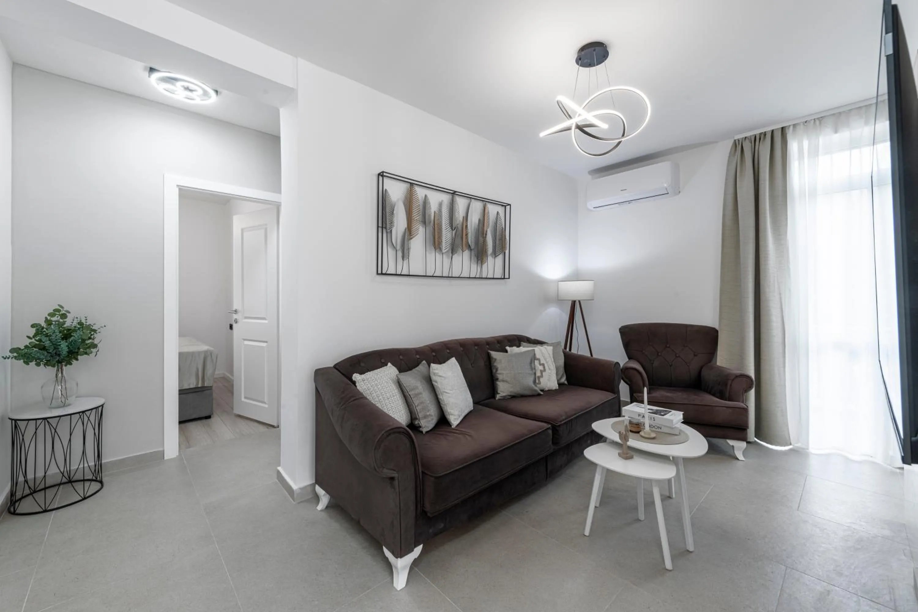Living room in Cozy Corner 49