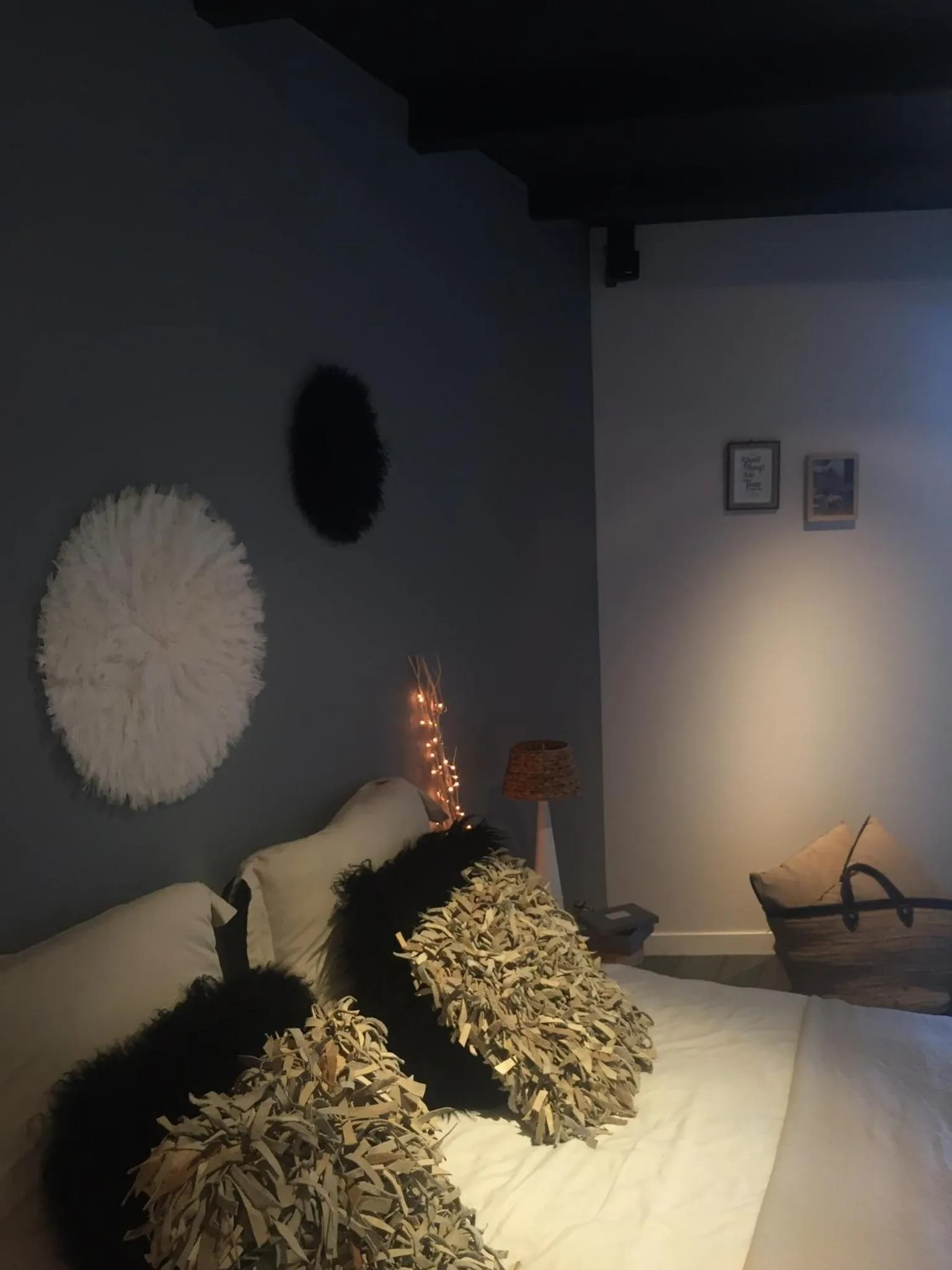 Photo of the whole room in Spa campagne design