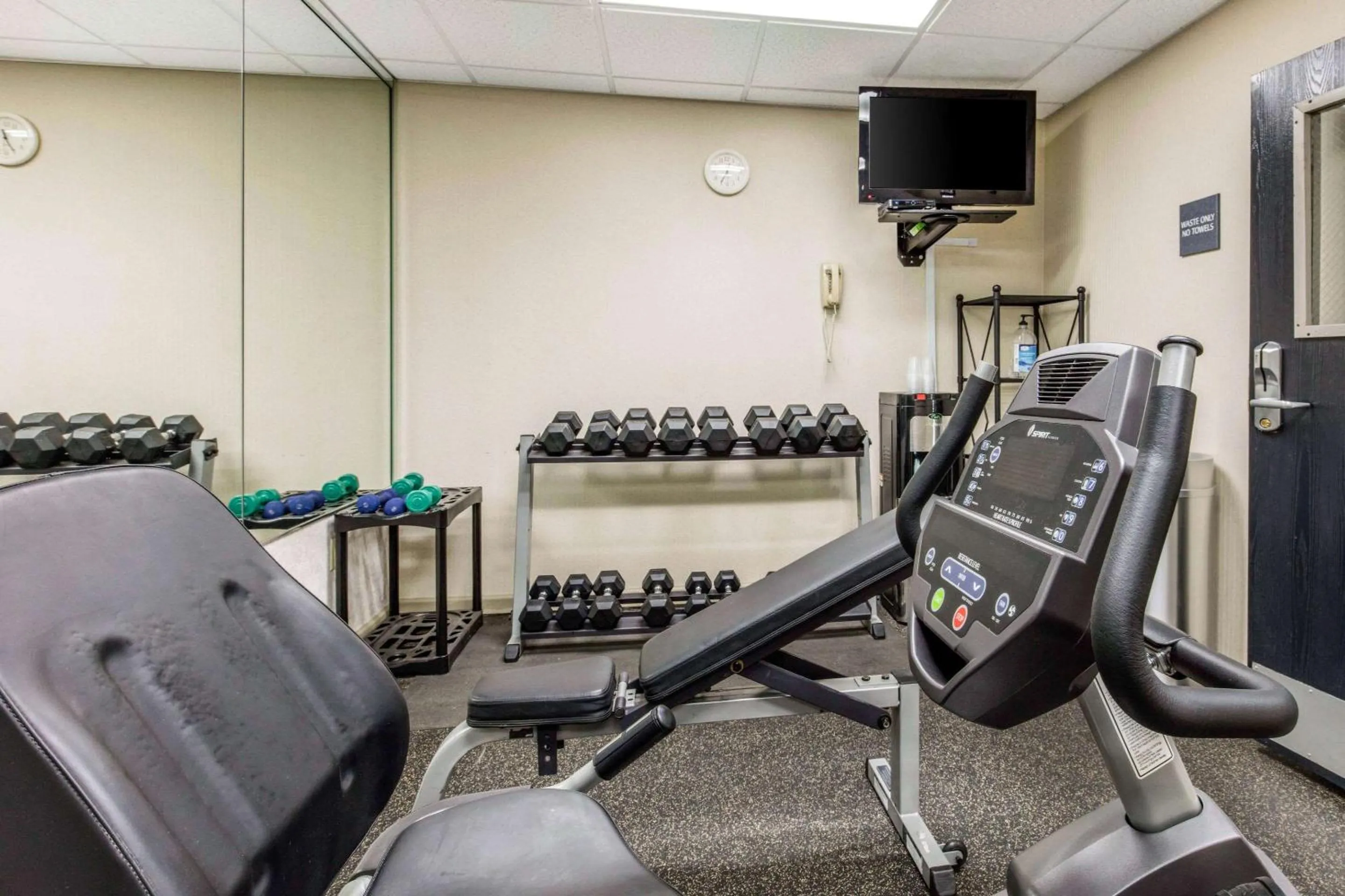 Fitness centre/facilities in Quality Inn Memphis Airport
