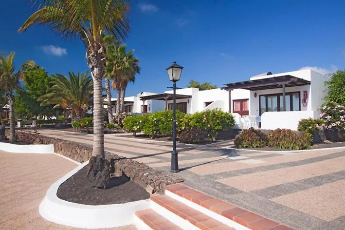 Property building in Bungalows Playa Limones