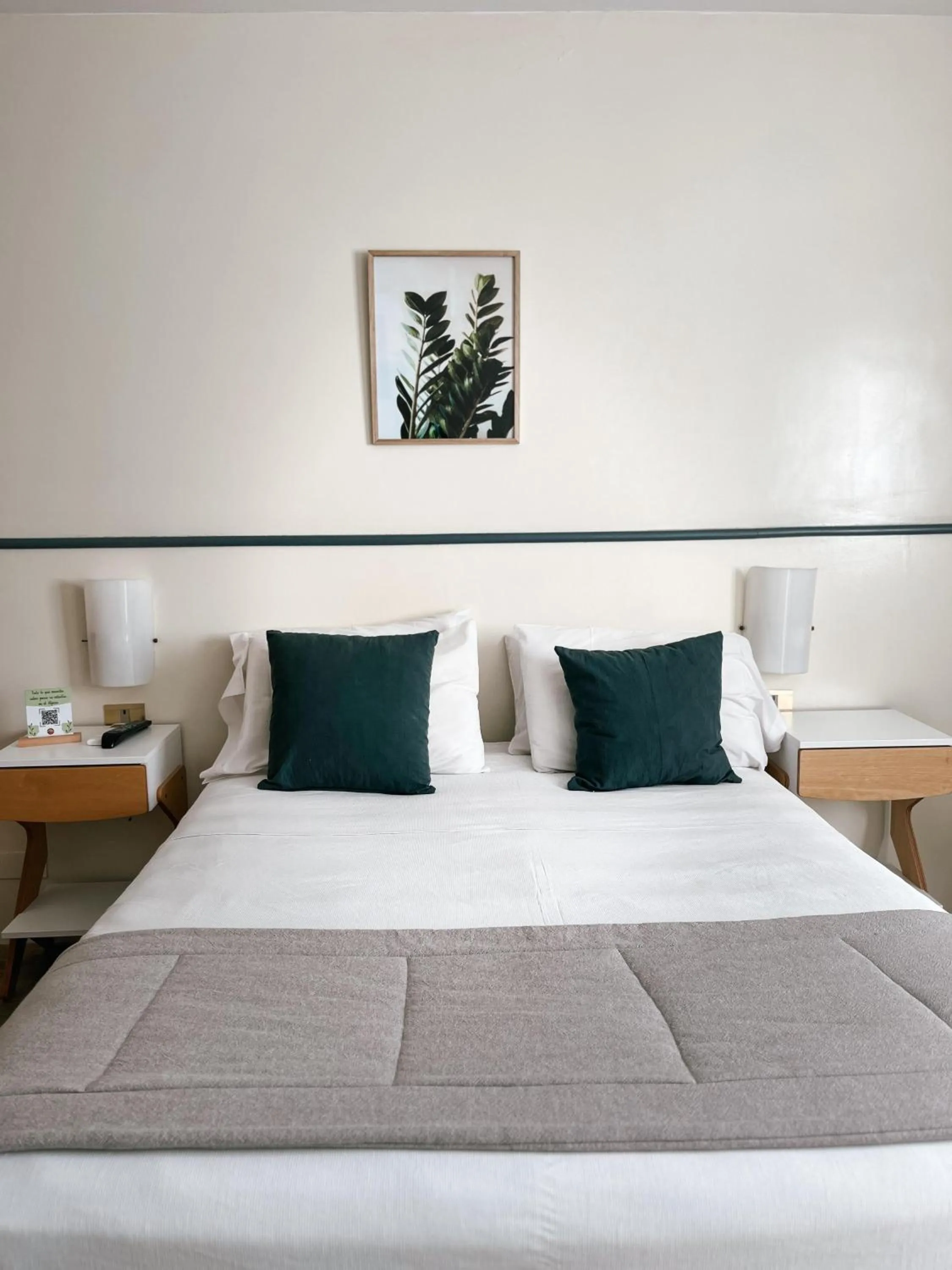 Bedroom, Bed in Alpino Hotel