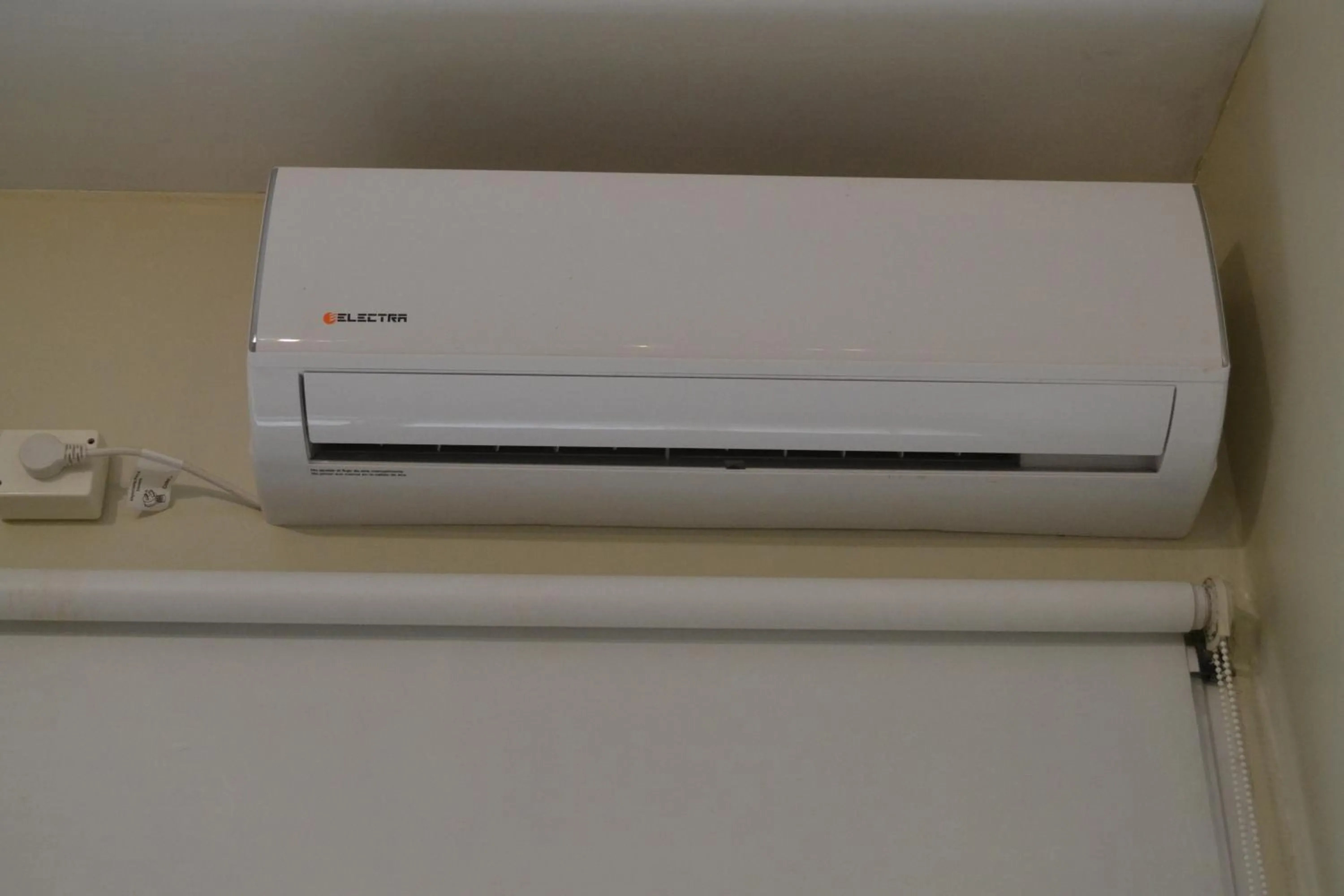 air conditioner in Alpino Hotel