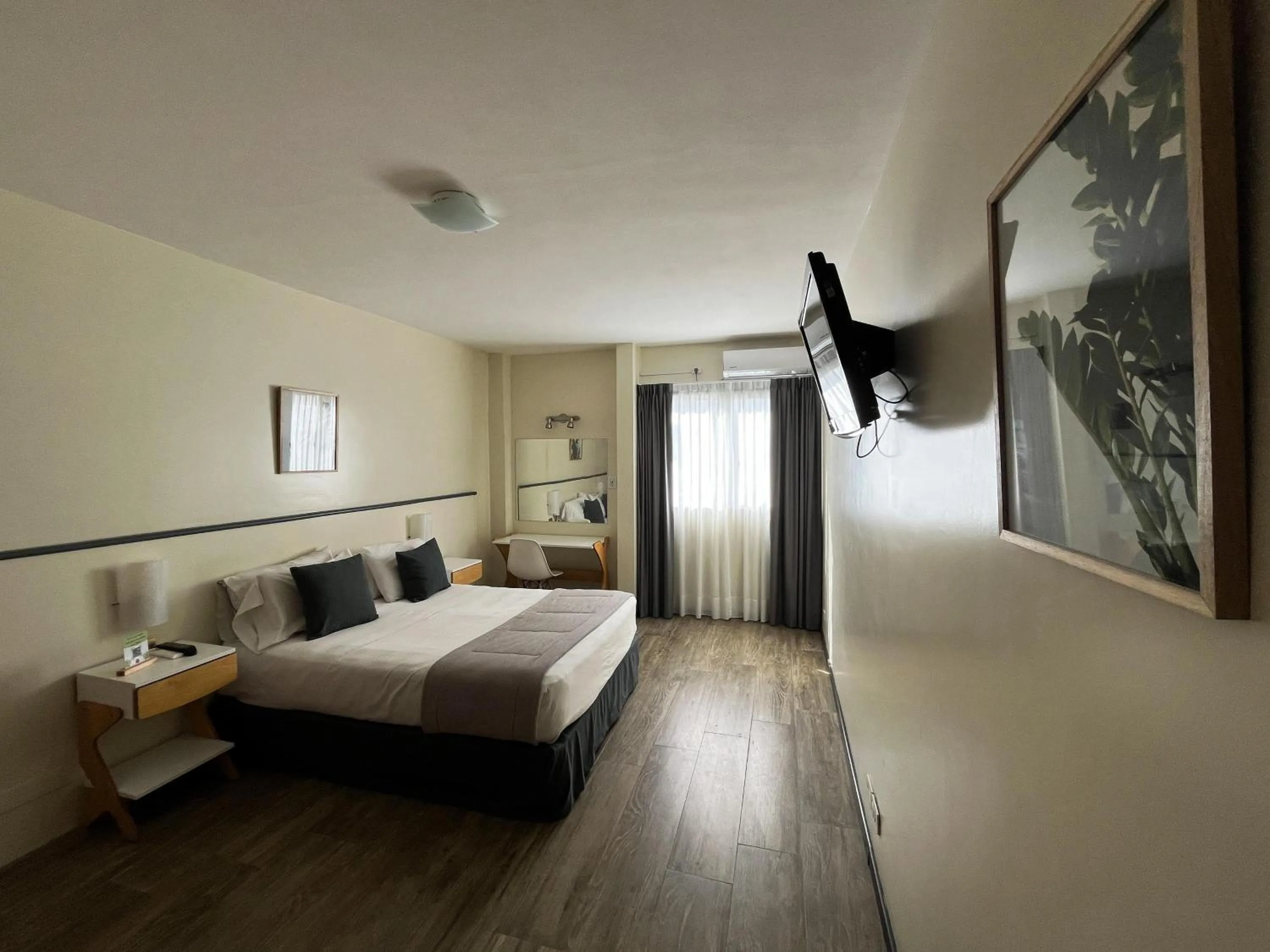 Bedroom, Bed in Alpino Hotel