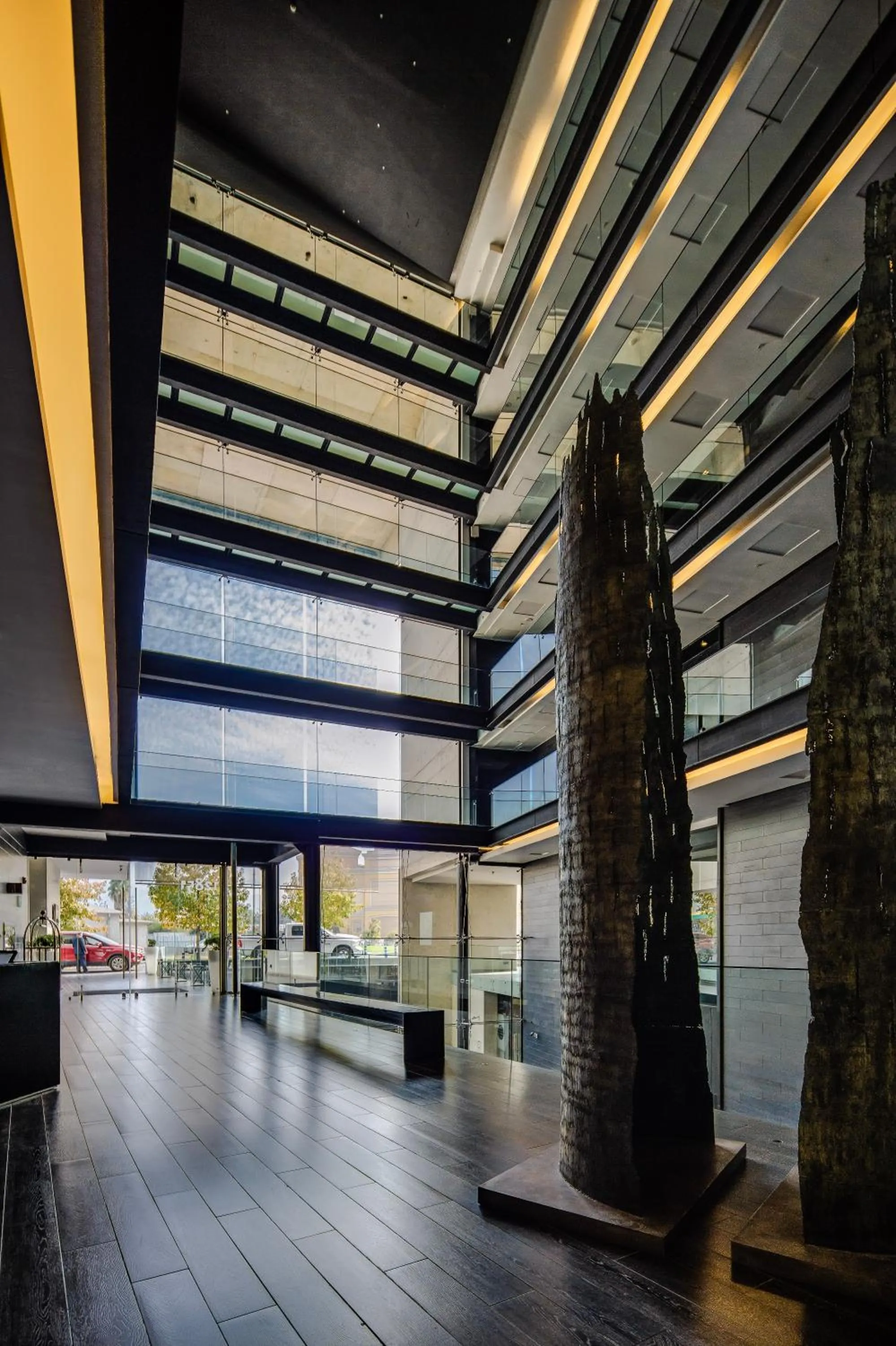 Lobby or reception in Wyndham Santiago Pettra