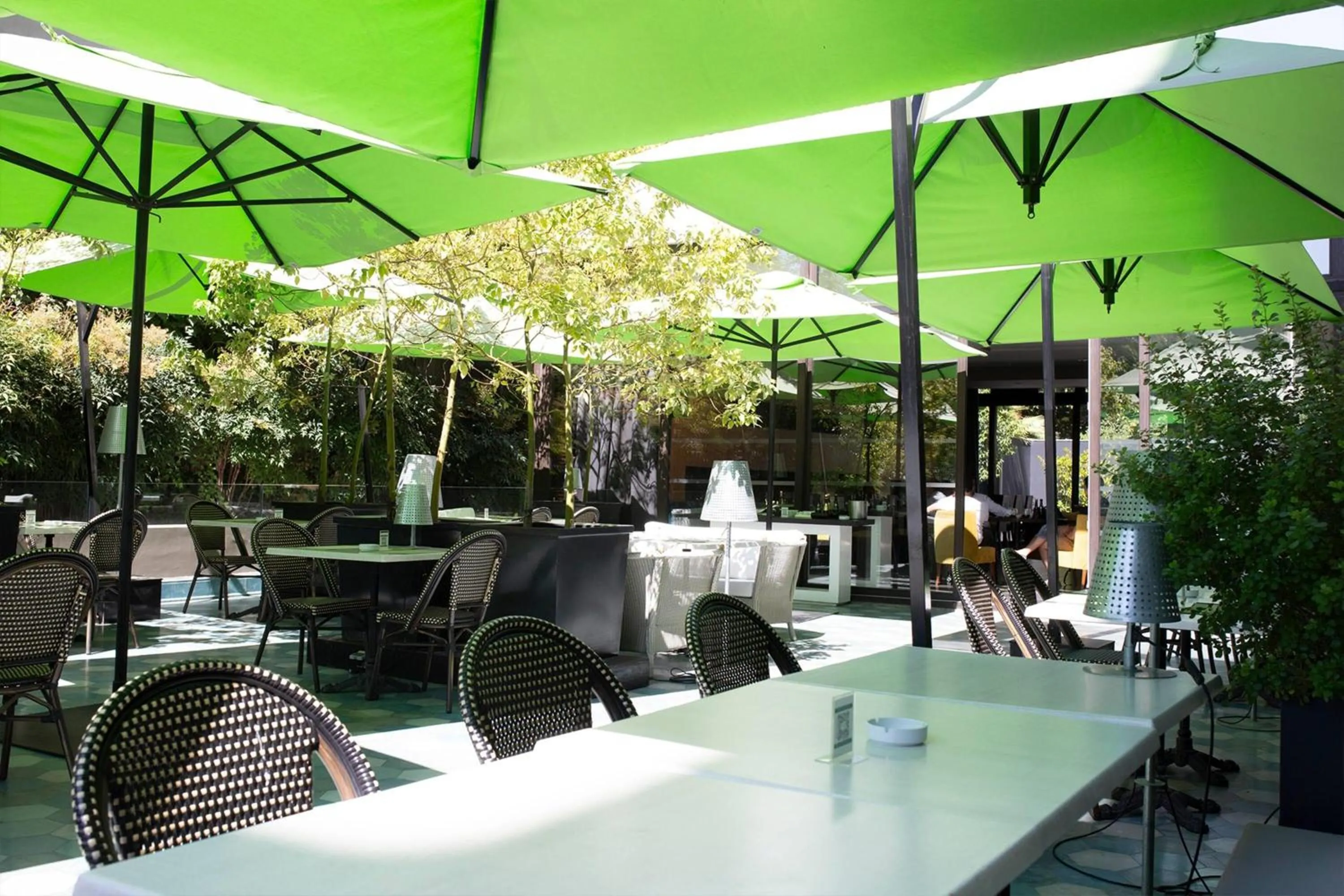 Restaurant/places to eat in Wyndham Santiago Pettra