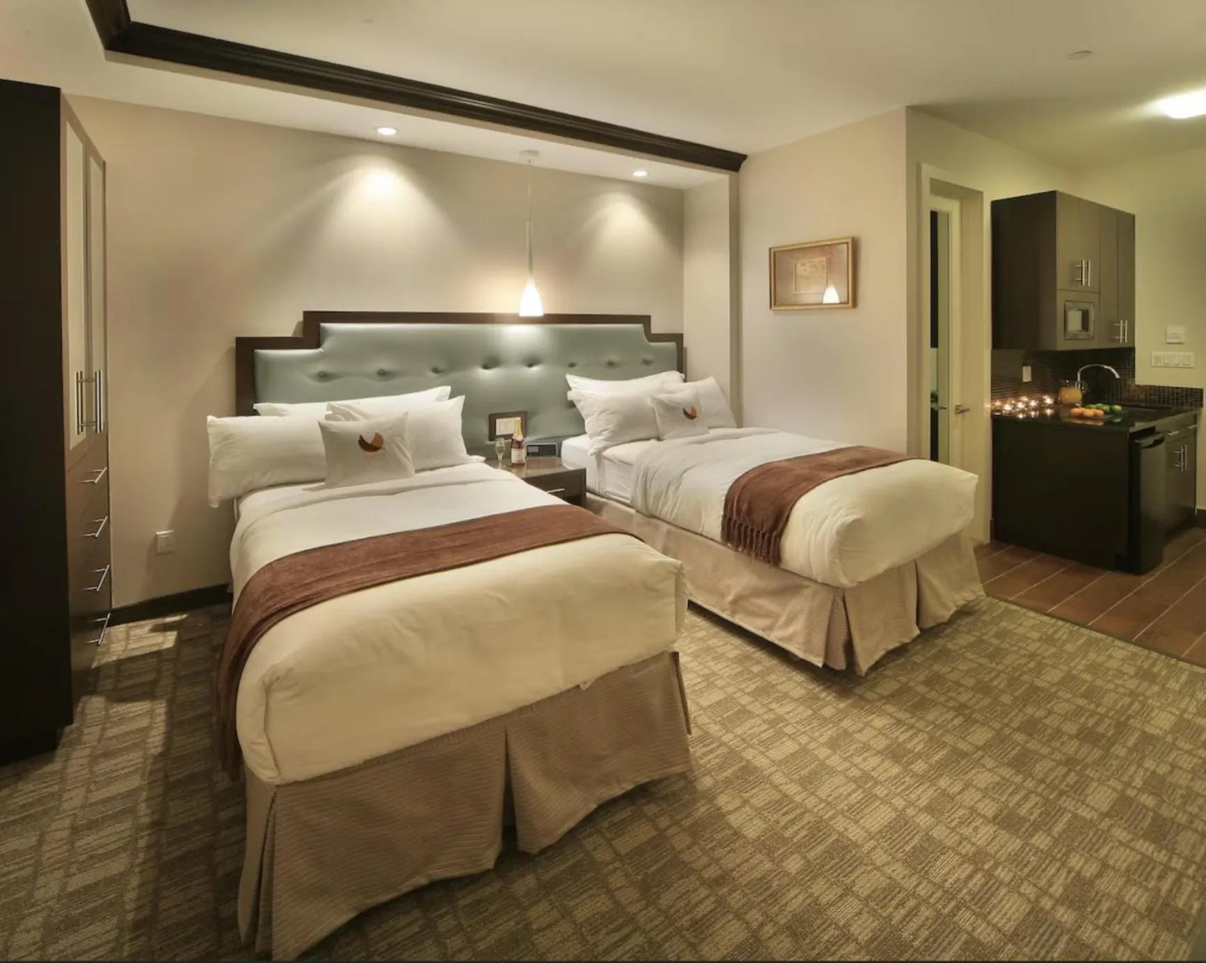 Bed in Aura Hotel Brooklyn