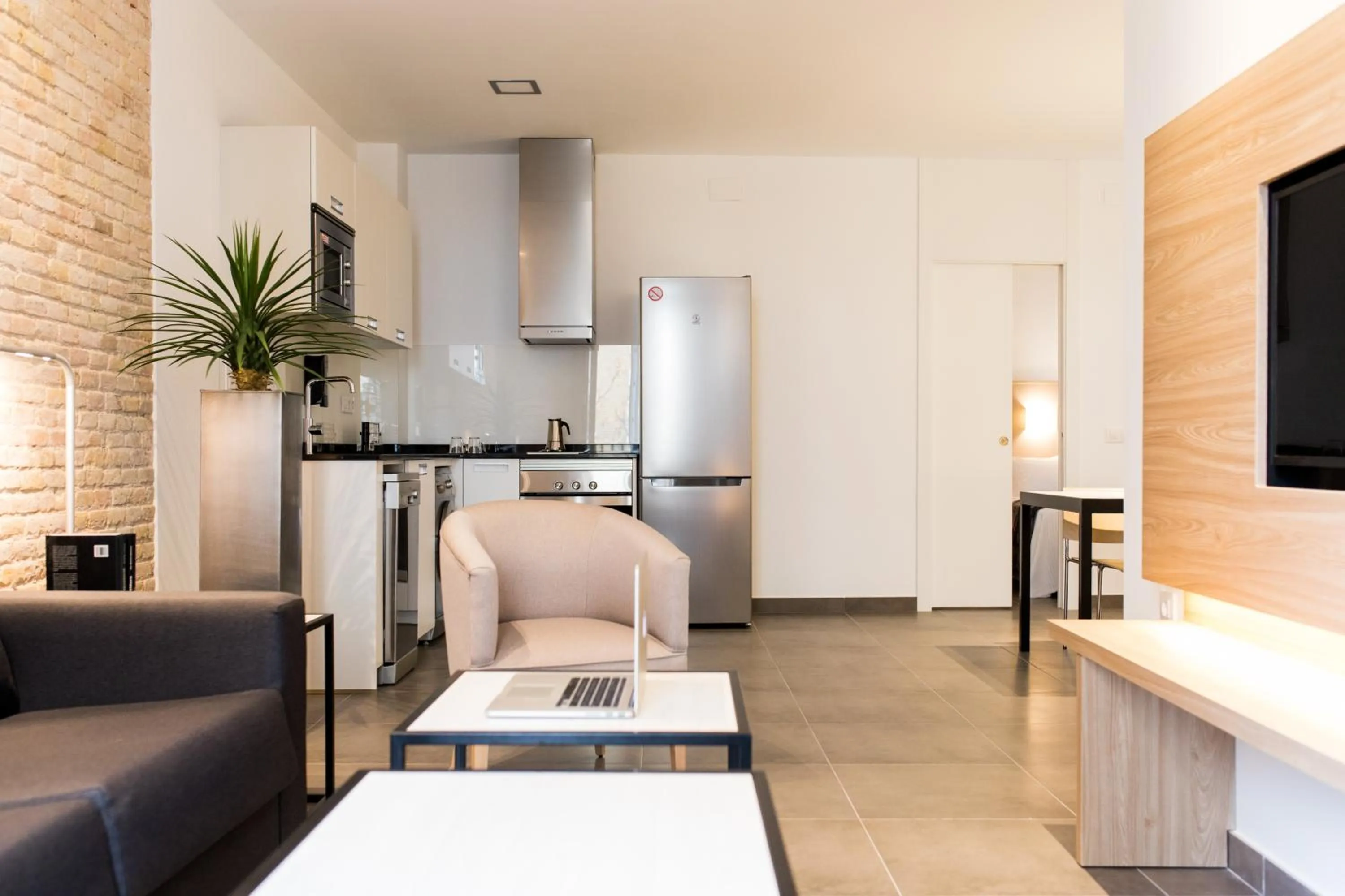 TV and multimedia in Mon Suites San Martin