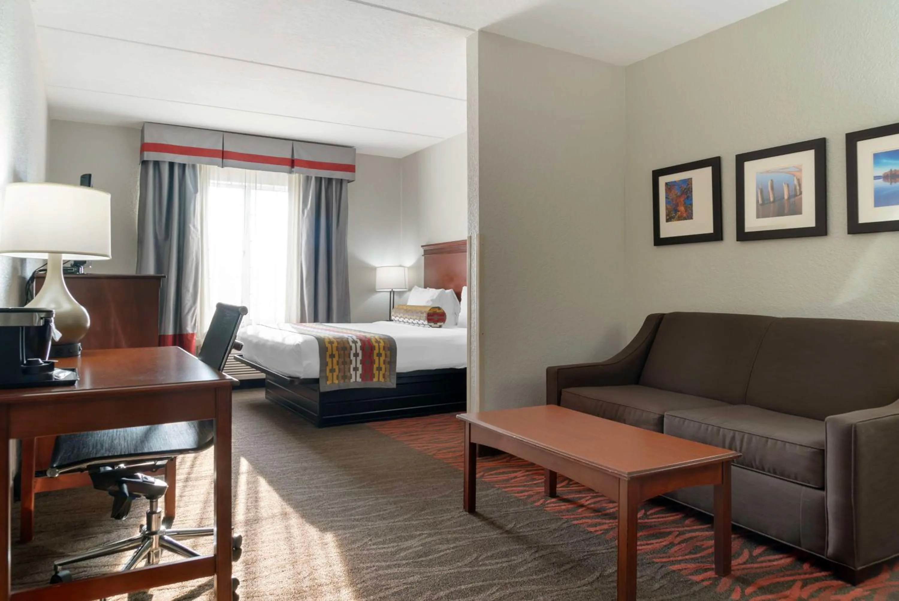 Bedroom, Bed in Best Western Executive Inn & Suites