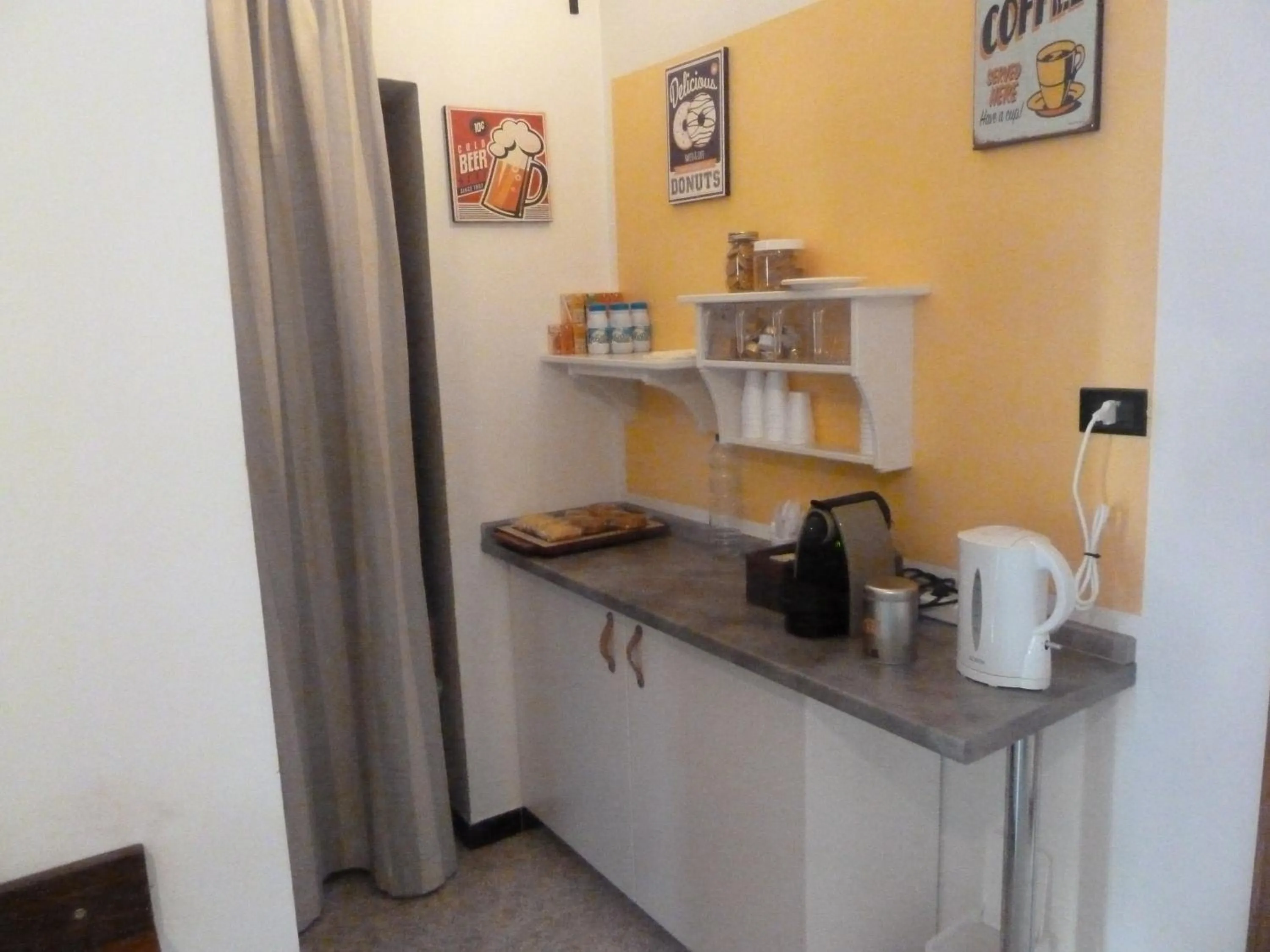 Food and drinks in Rabadan Bed and Breakfast