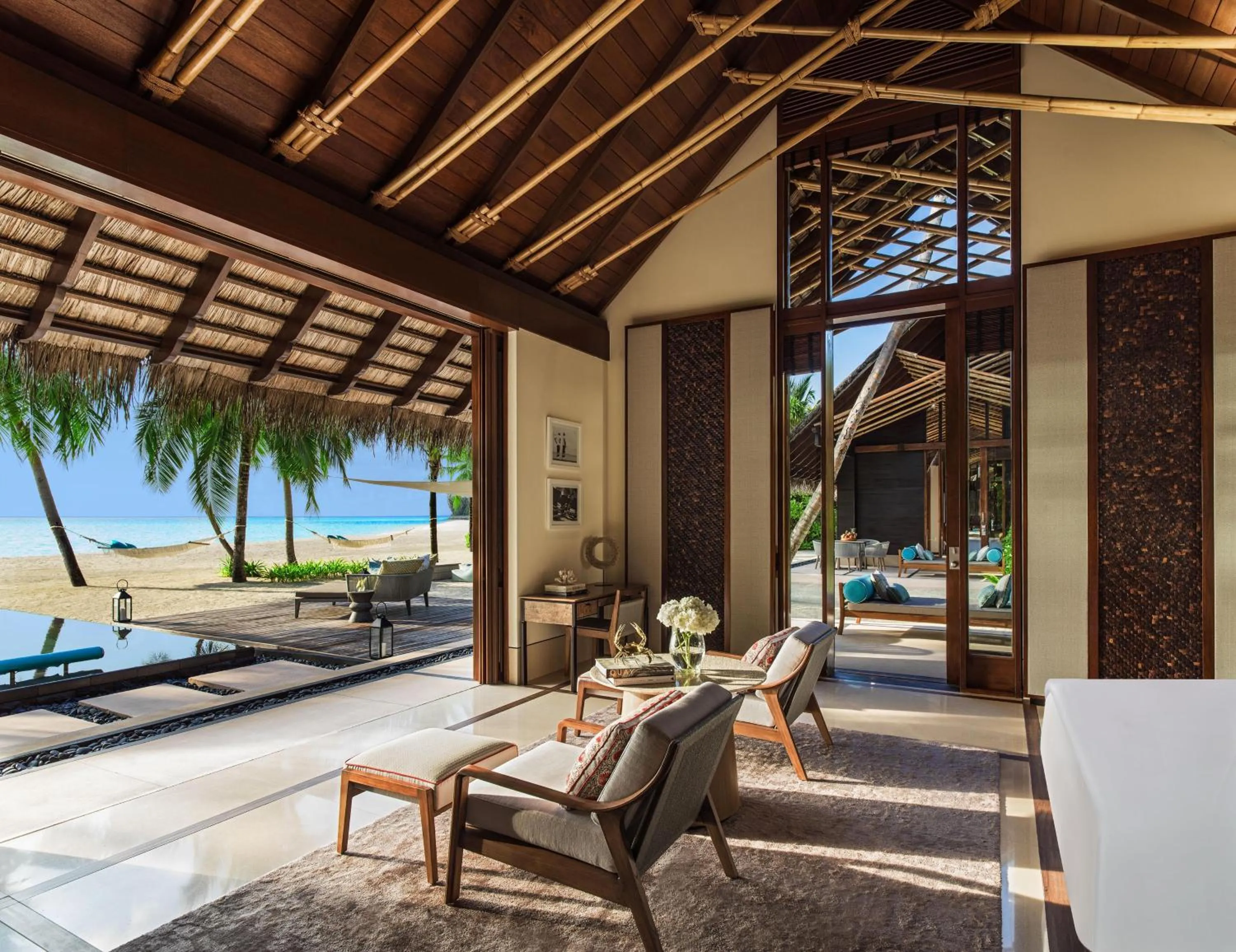 Photo of the whole room in One&Only Reethi Rah