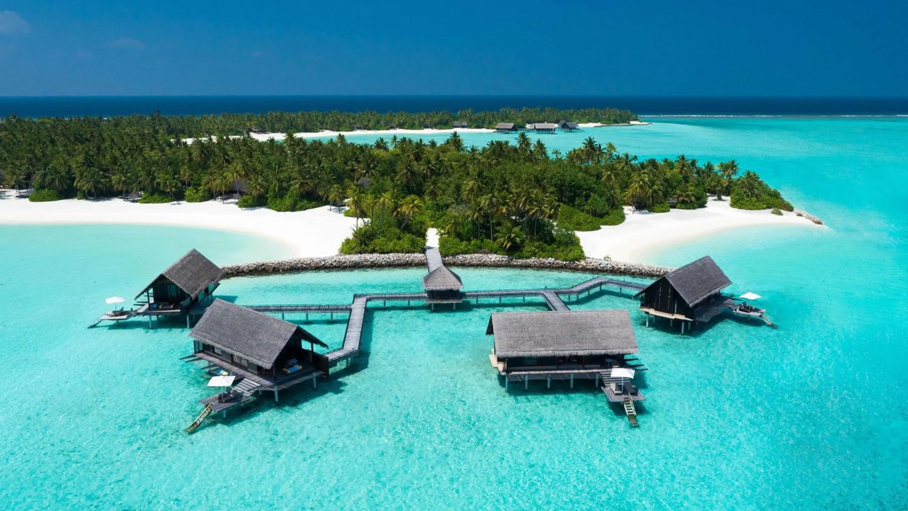 Natural landscape in One&Only Reethi Rah