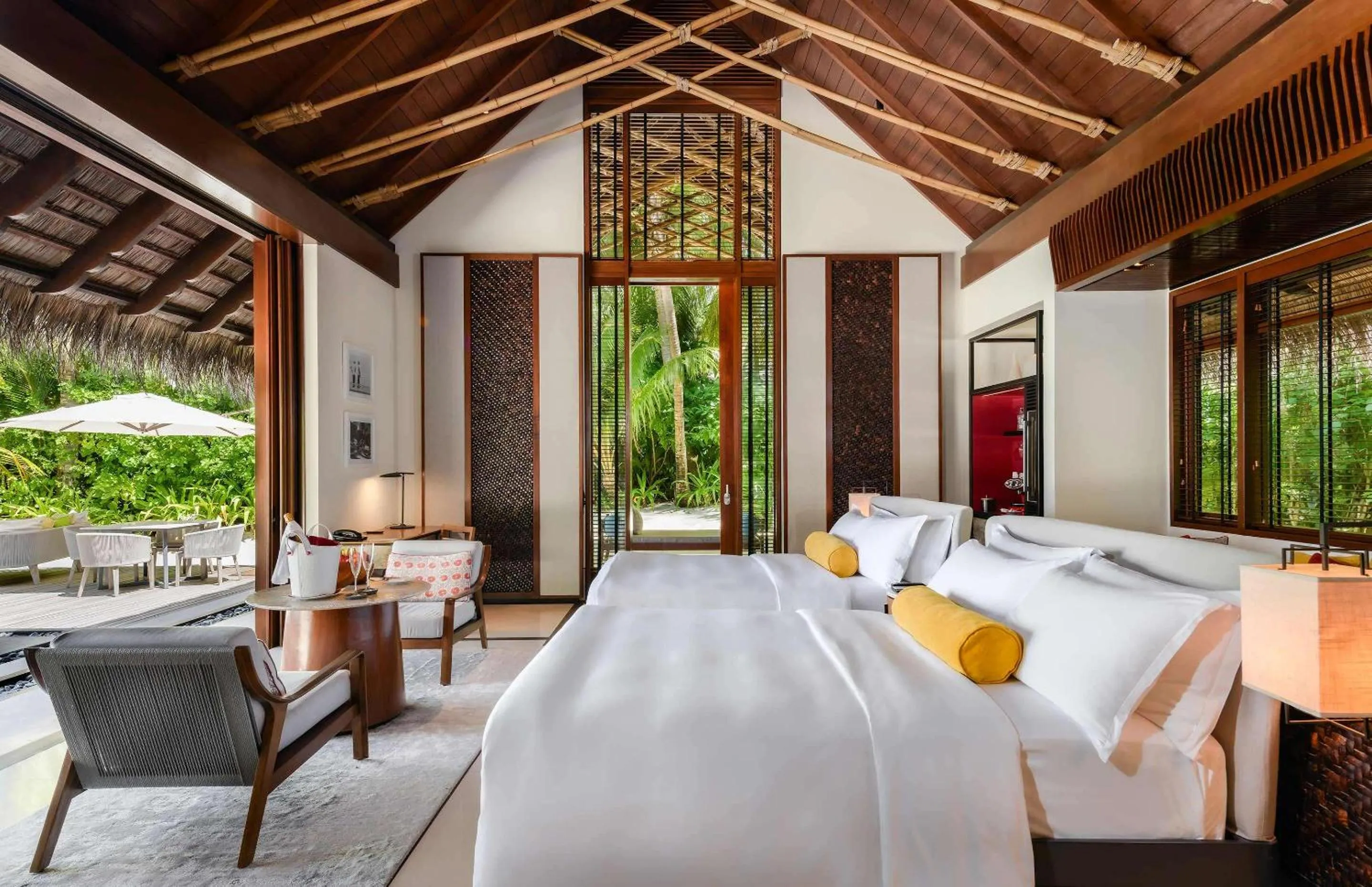Bedroom, Bed in One&Only Reethi Rah