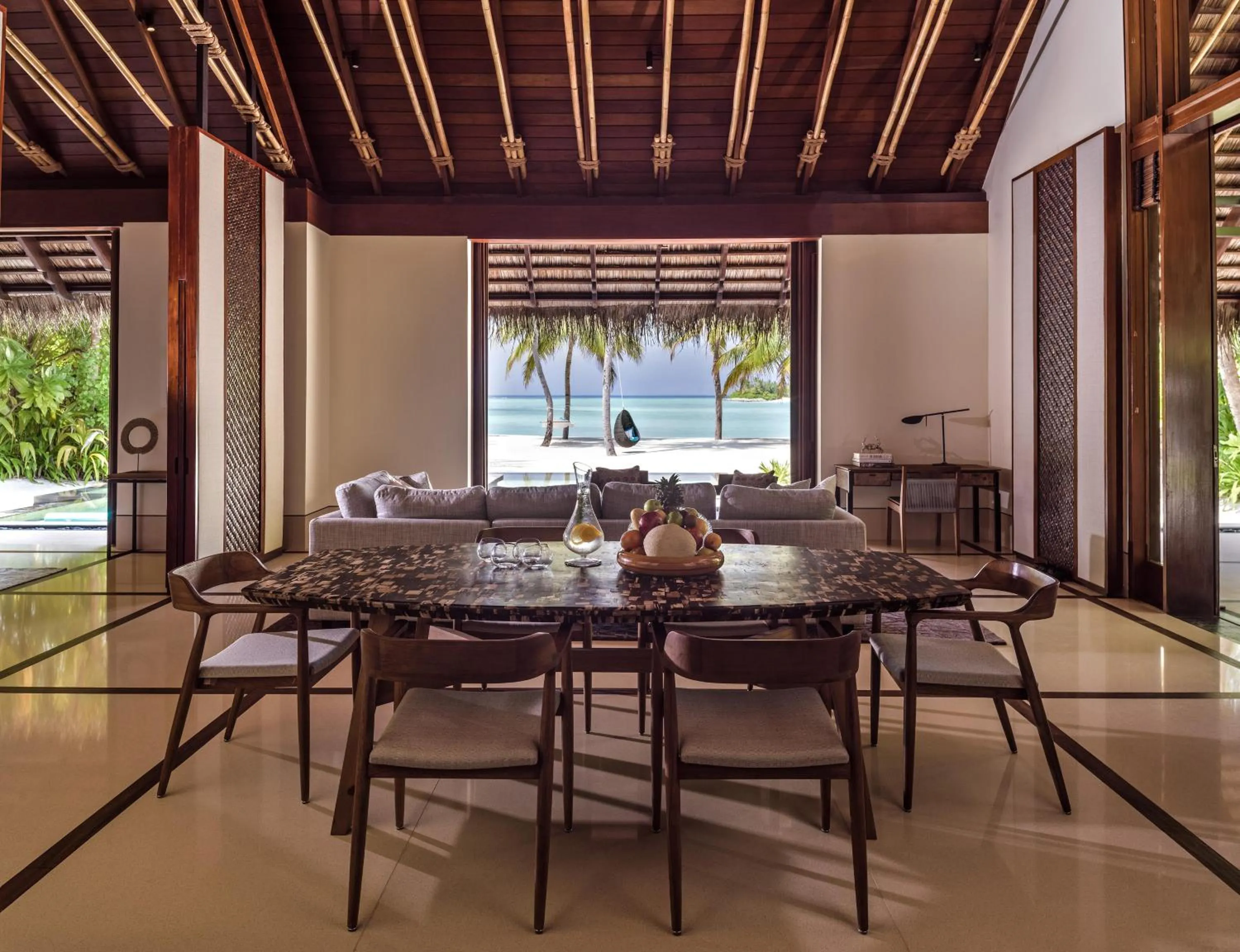 Photo of the whole room in One&Only Reethi Rah