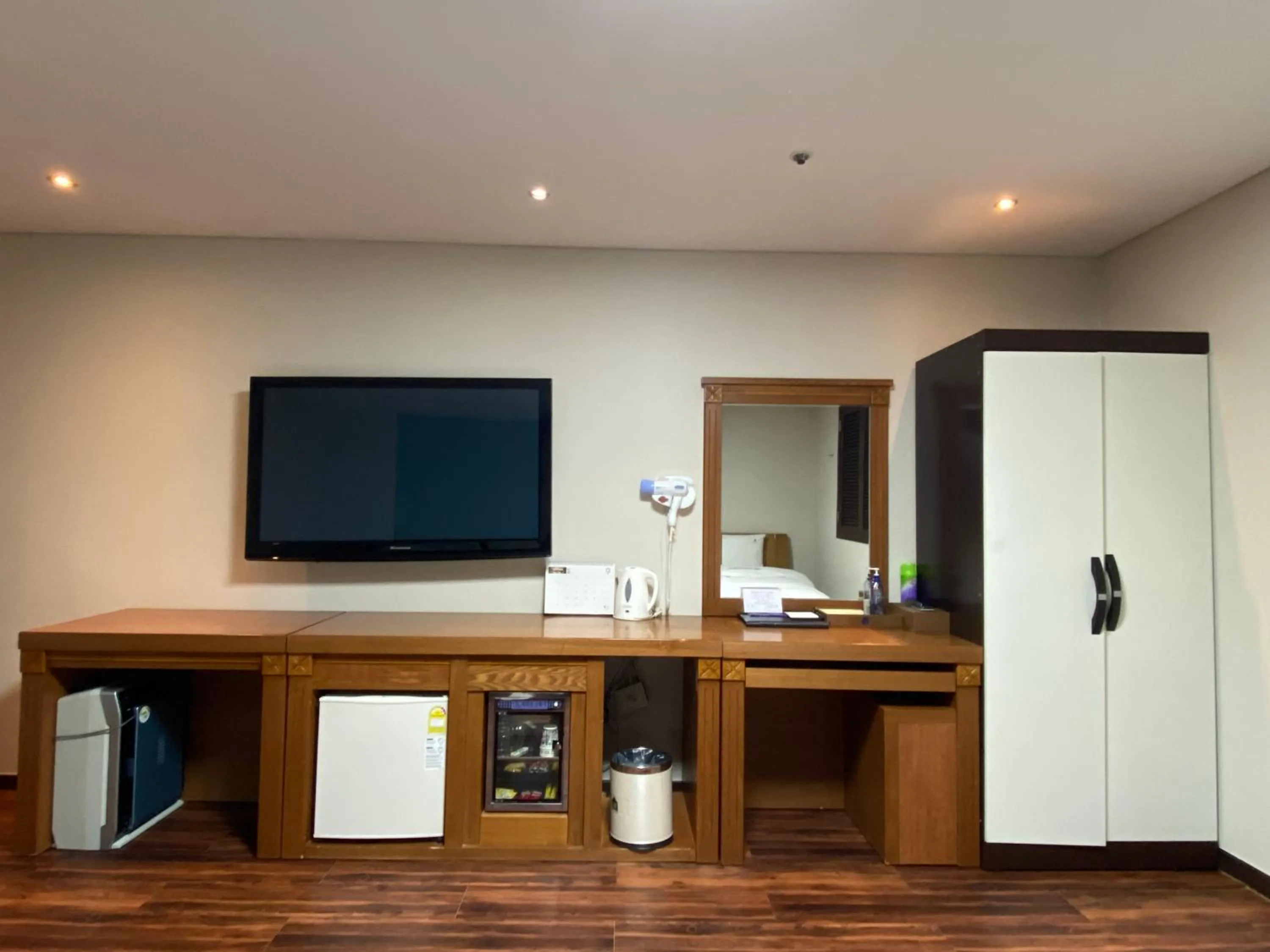 Photo of the whole room in Benikea Daelim Hotel