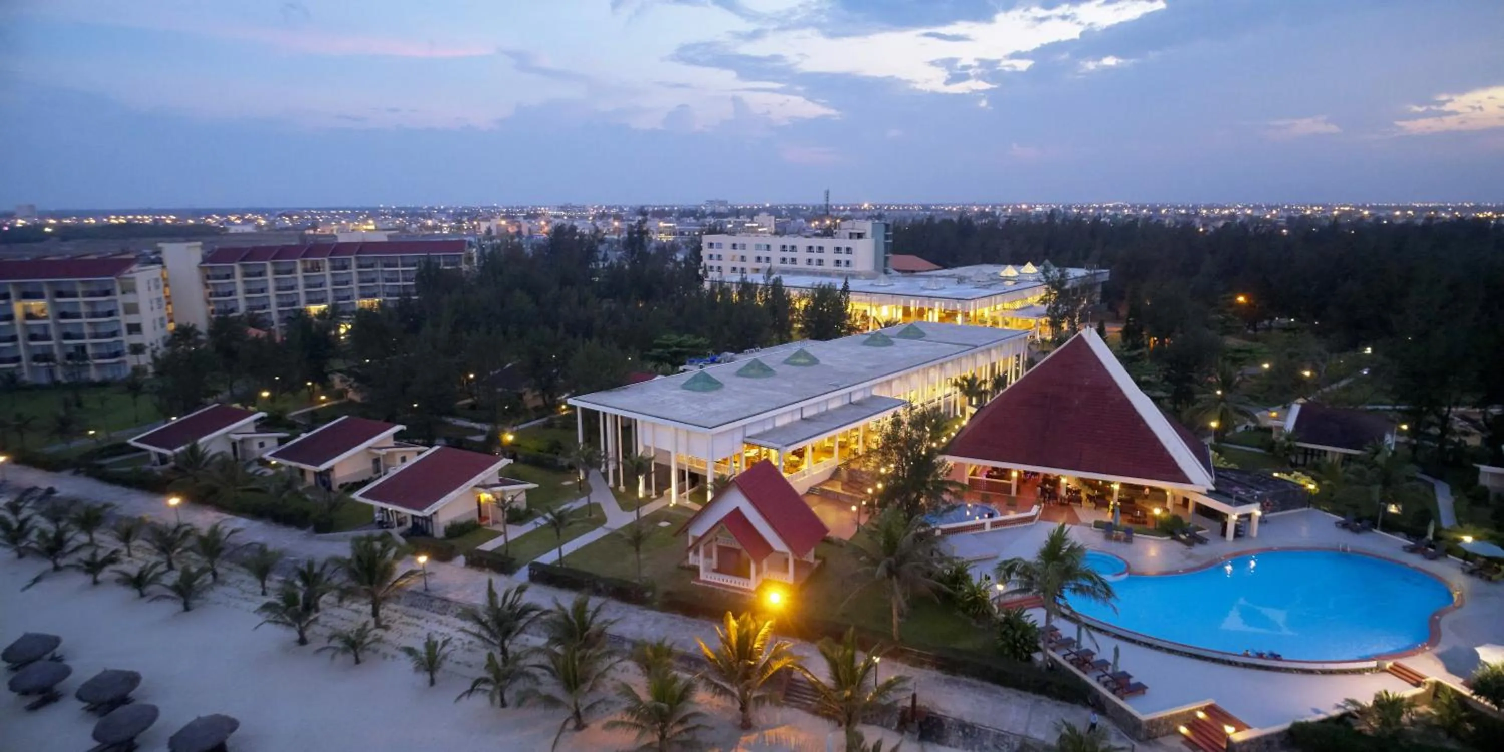 Bird's eye view in Sandy Beach Non Nuoc Resort