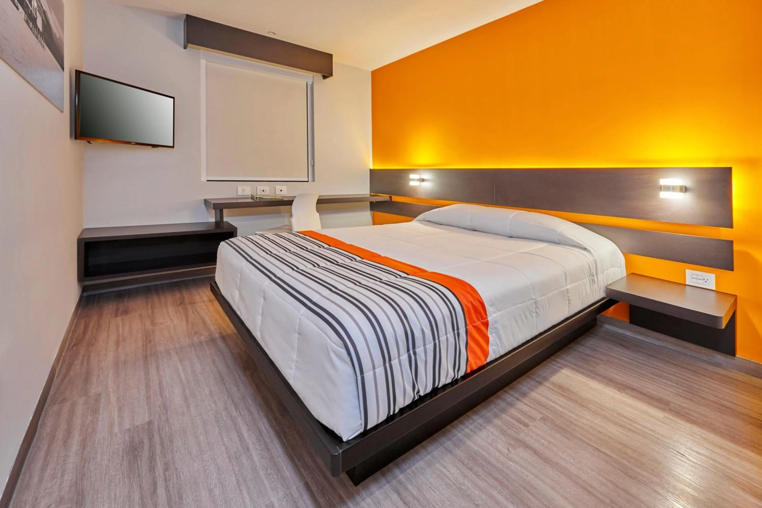 Photo of the whole room, Bed in City Express Junior by Marriott Leon Centro de Convenciones