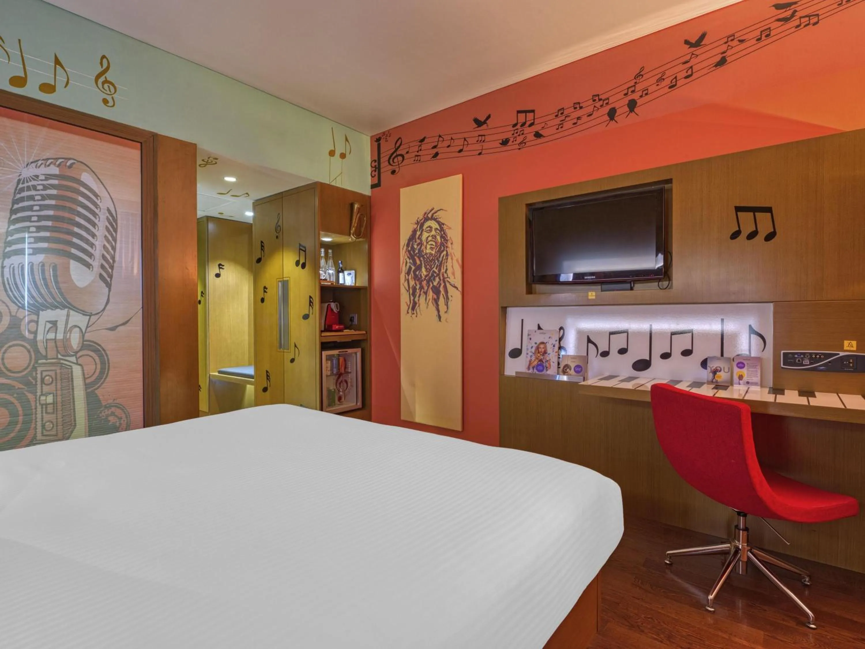 Bedroom in Novotel Bengaluru Outer Ring Road