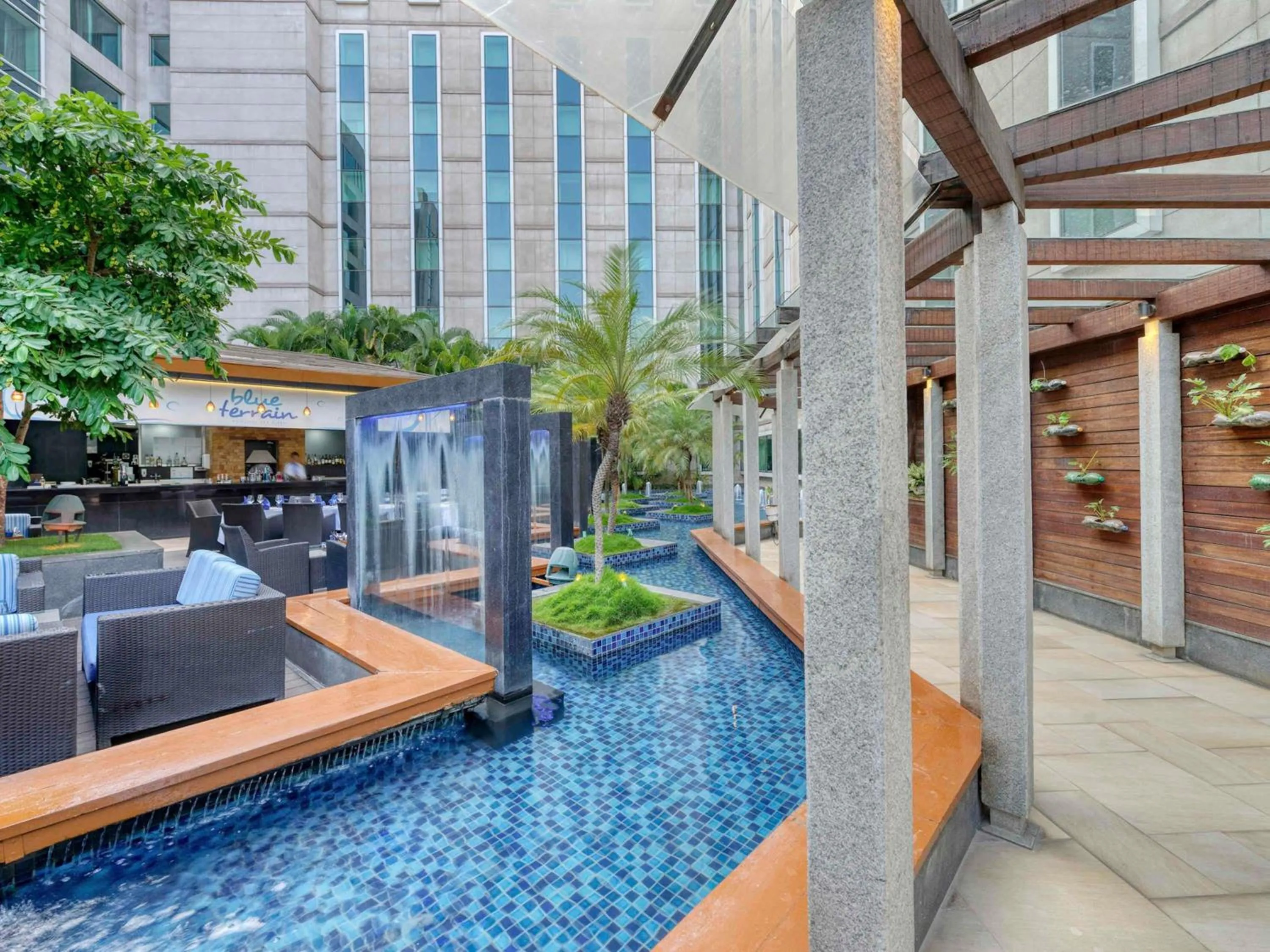 Restaurant/places to eat in Novotel Bengaluru Outer Ring Road