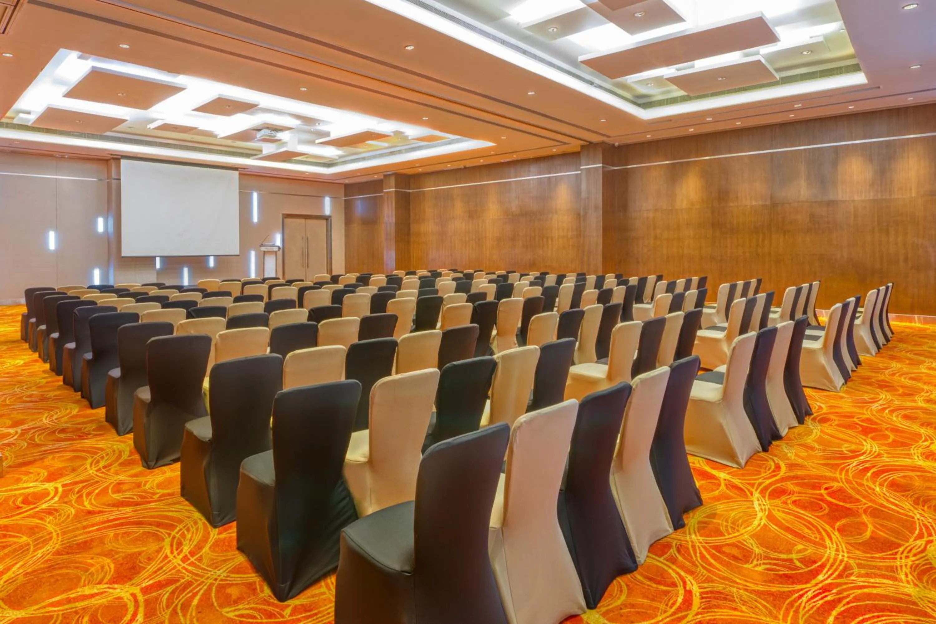 Banquet/Function facilities in Novotel Bengaluru Outer Ring Road